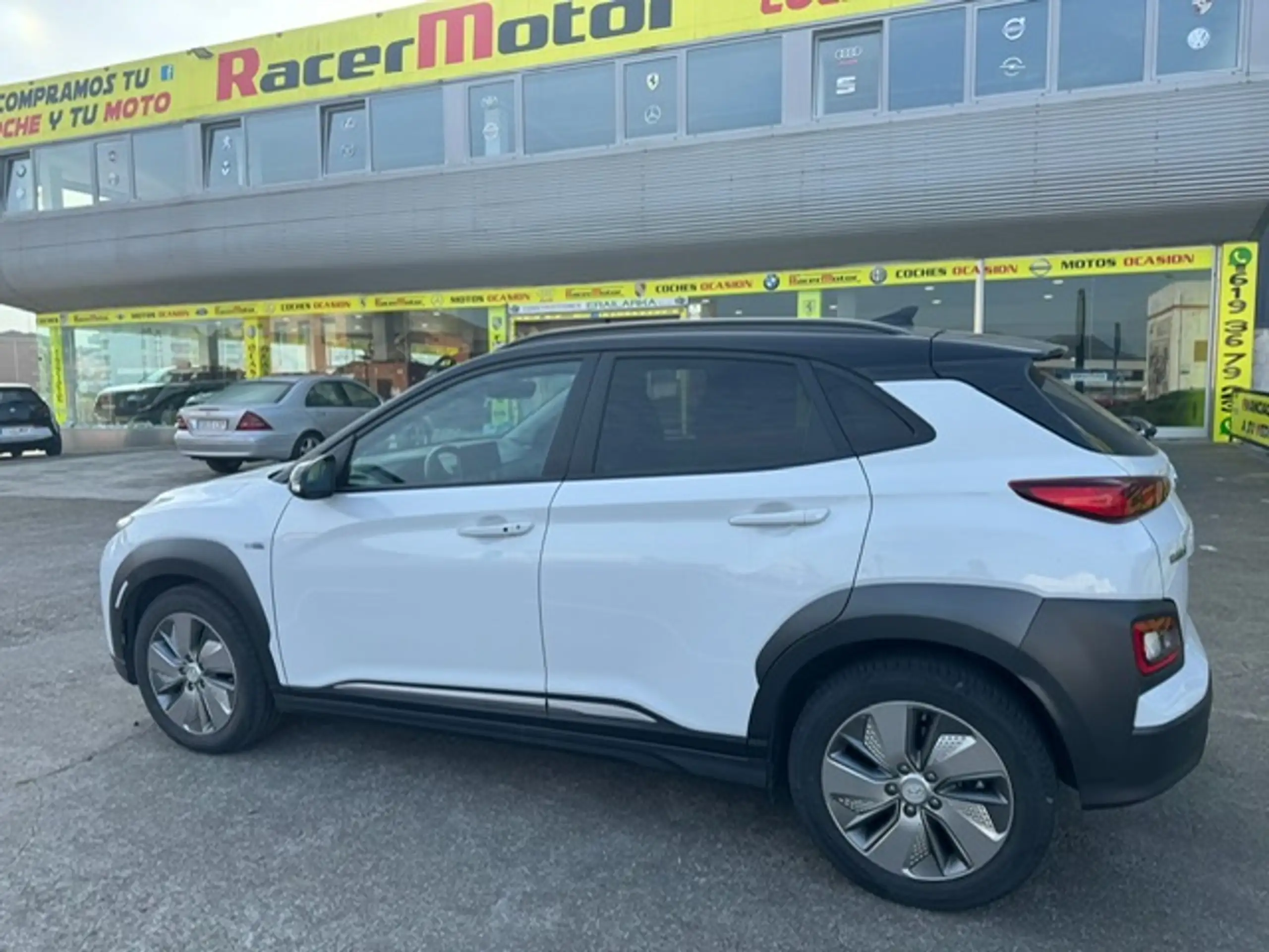 Hyundai - KONA