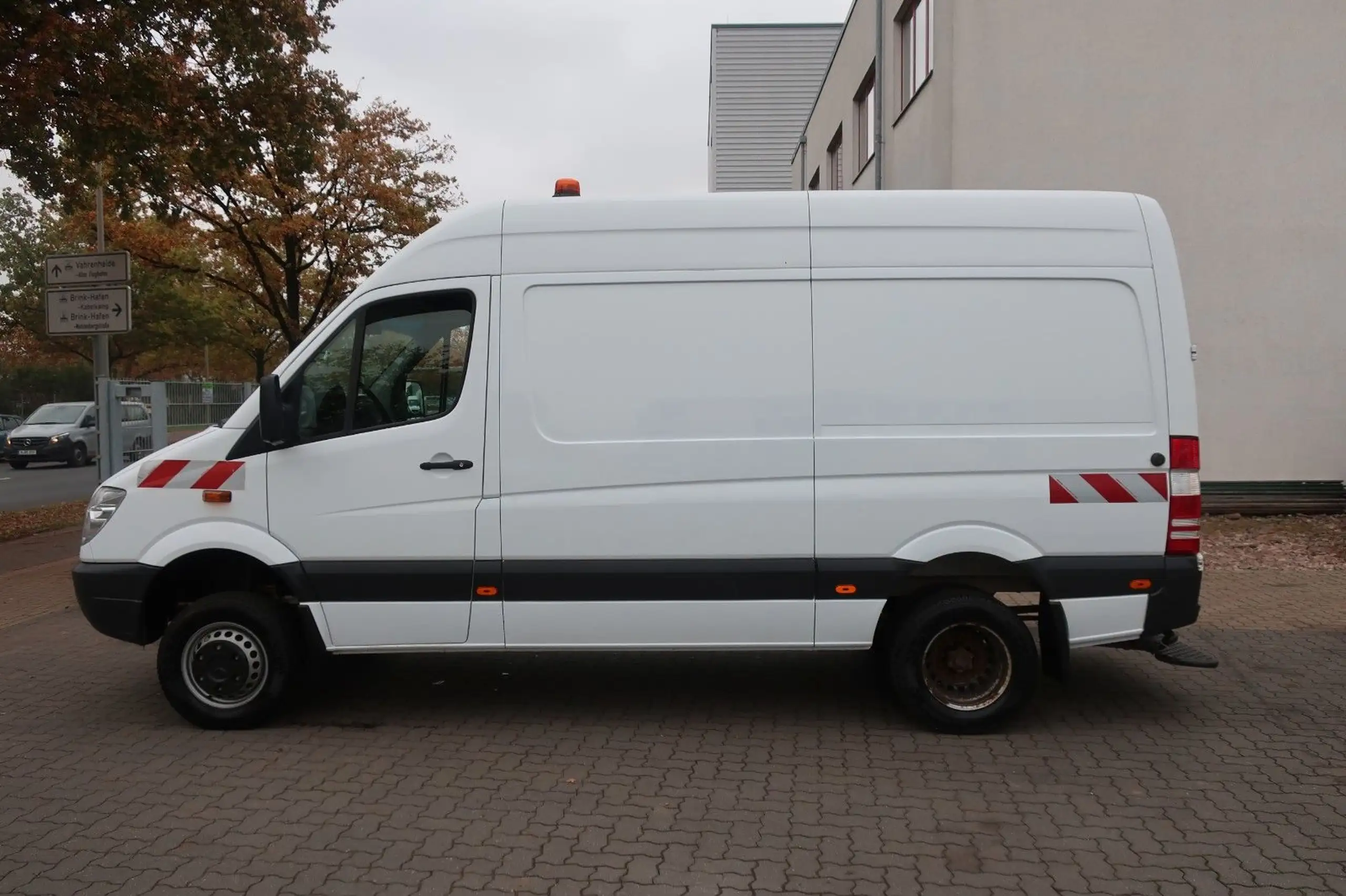 Mercedes-Benz - Sprinter