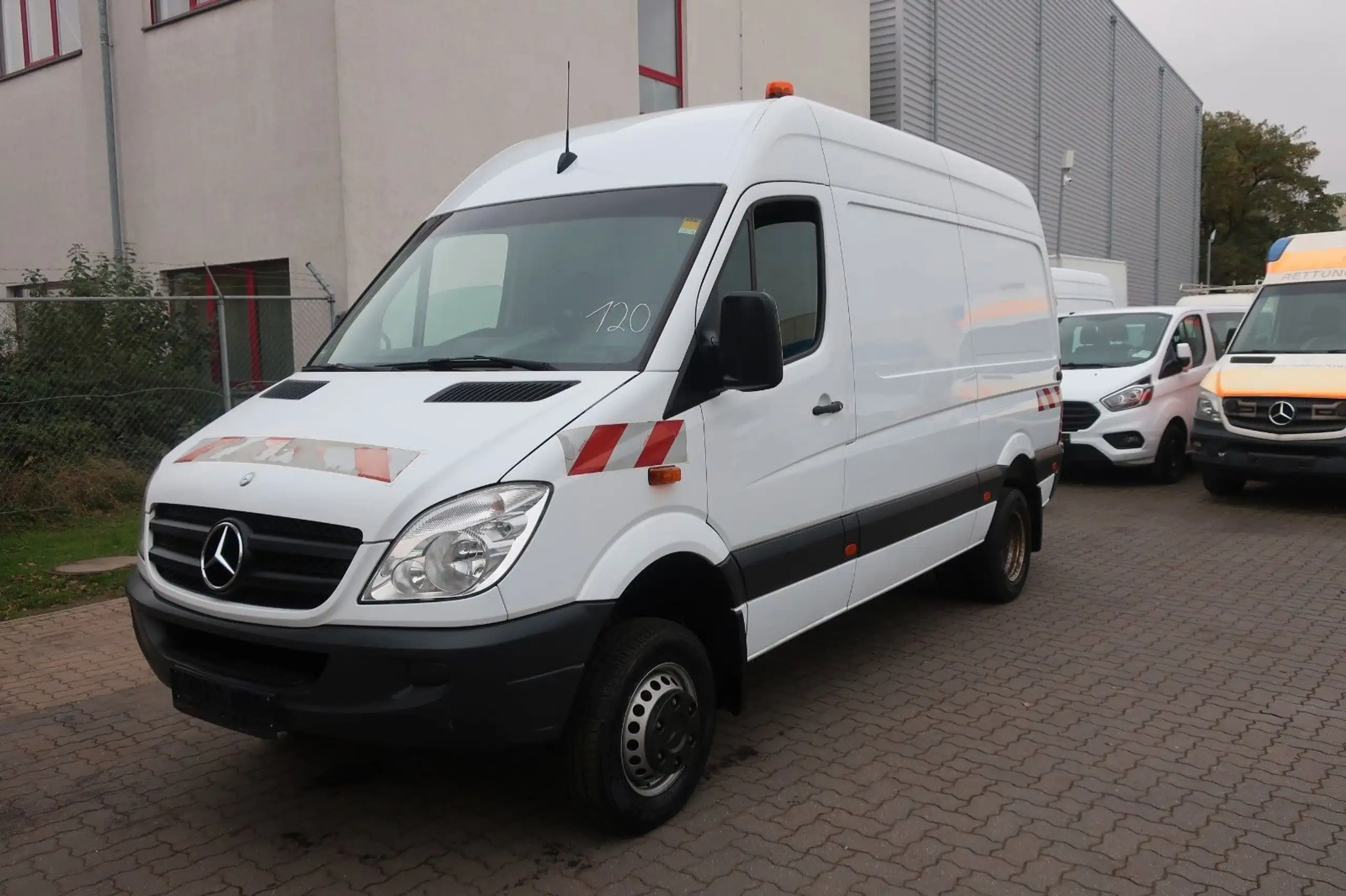 Mercedes-Benz - Sprinter