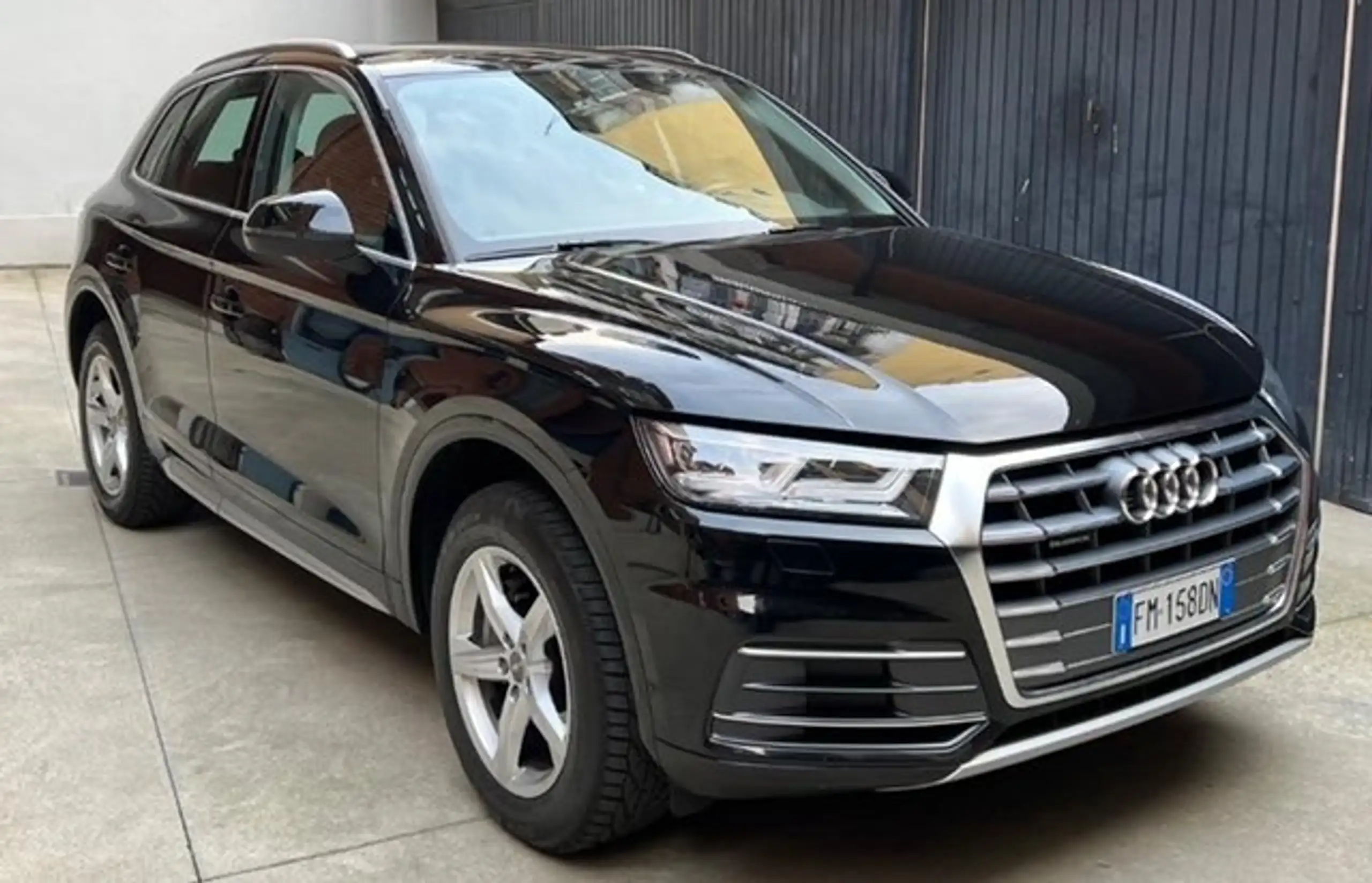 Audi - Q5