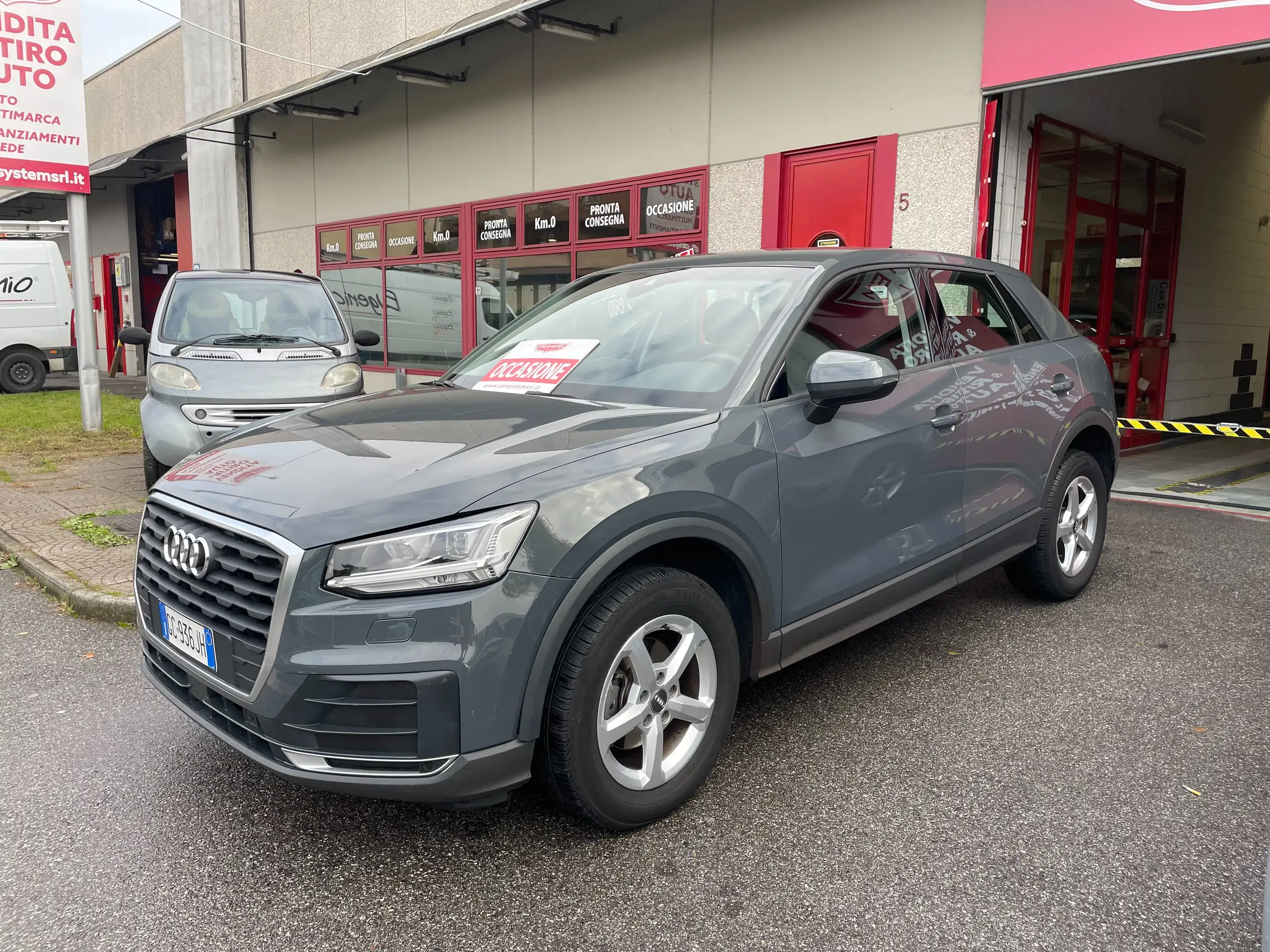 Audi - Q2