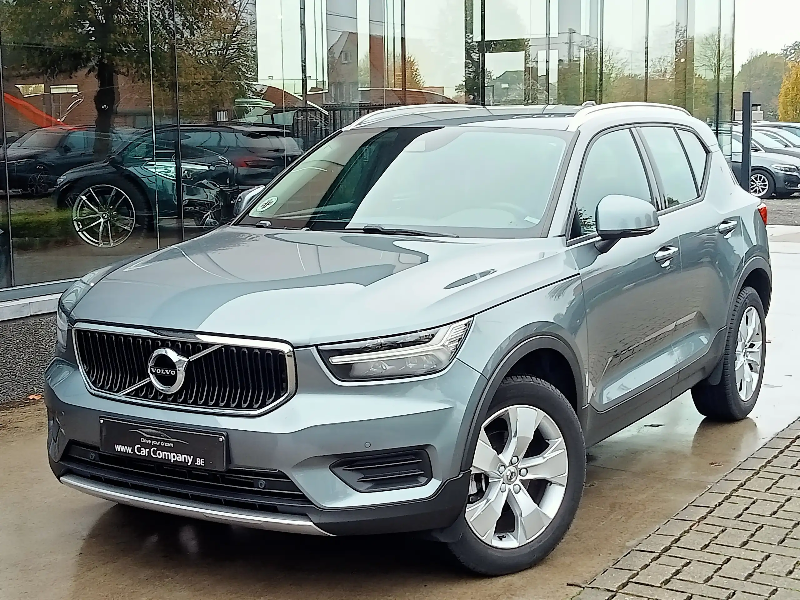 Volvo - XC40