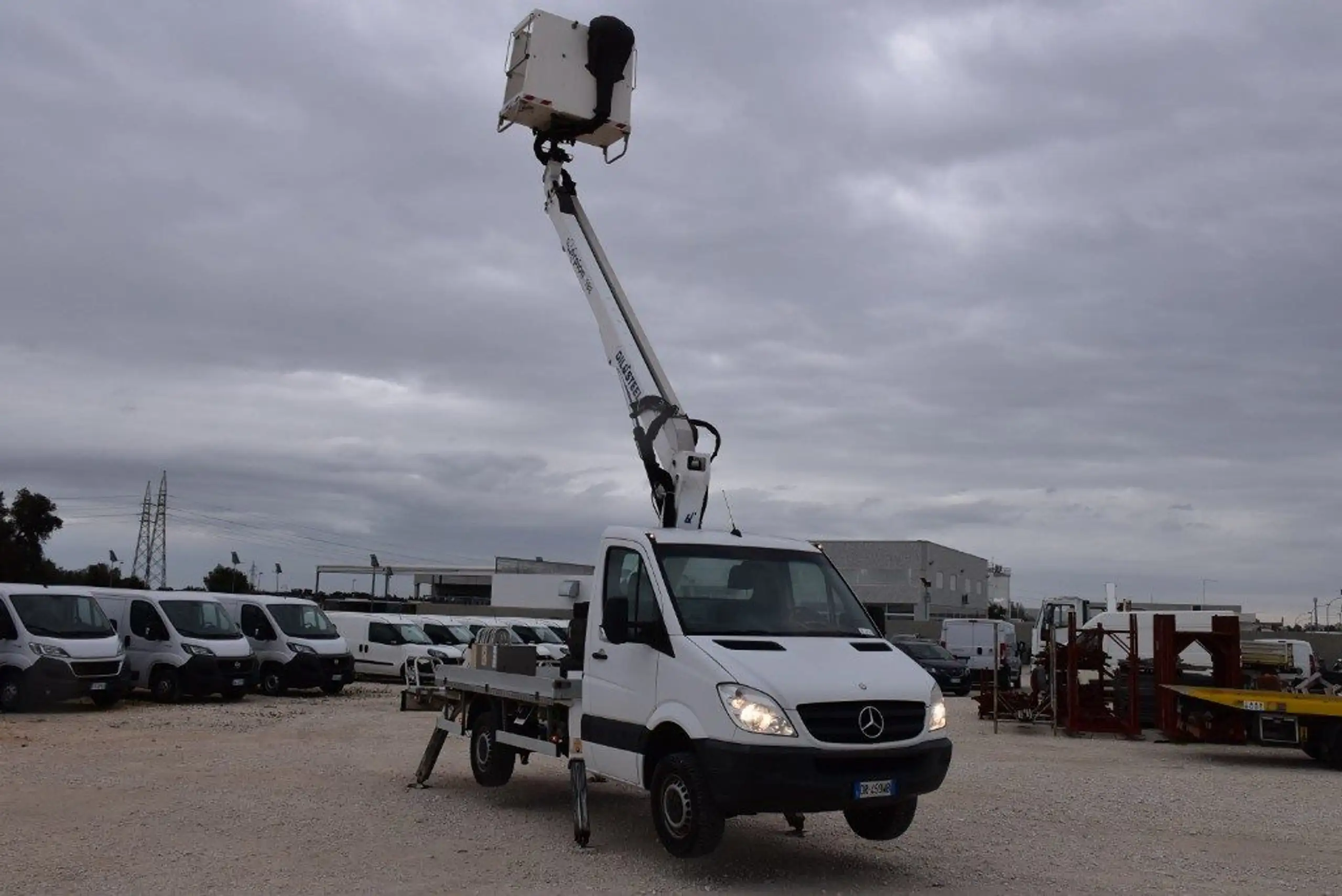 Mercedes-Benz - Sprinter