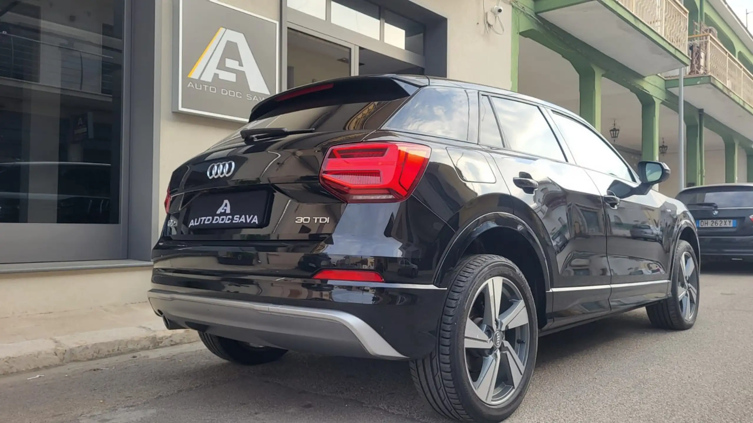 Audi - Q2