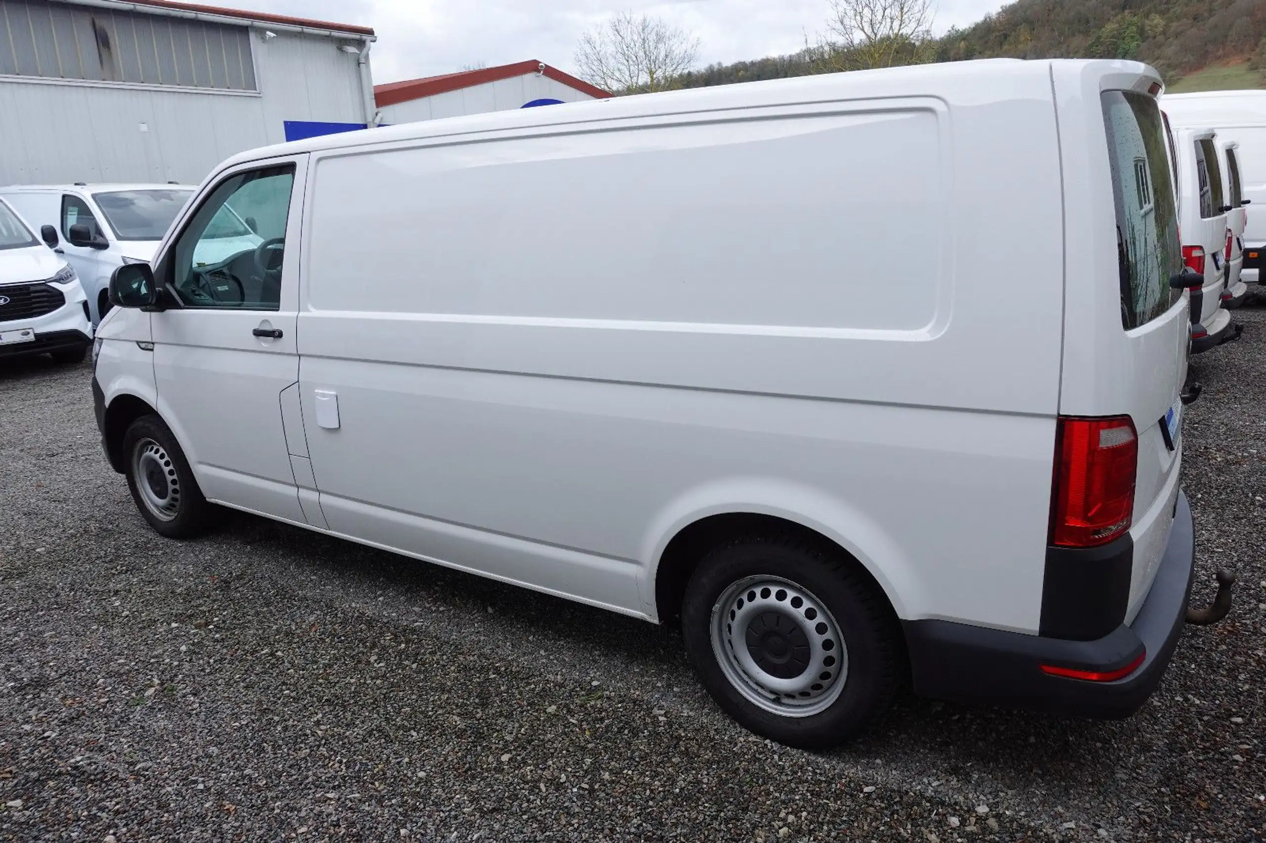 Volkswagen - T6 Transporter