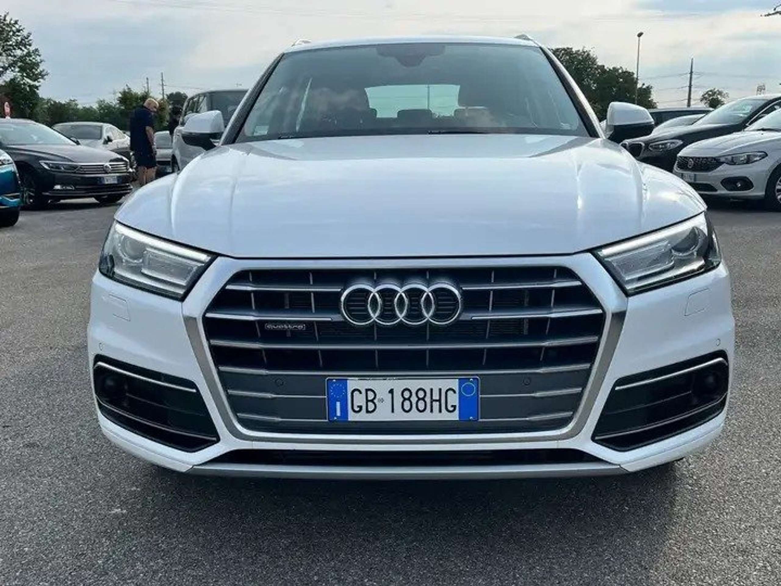 Audi - Q5