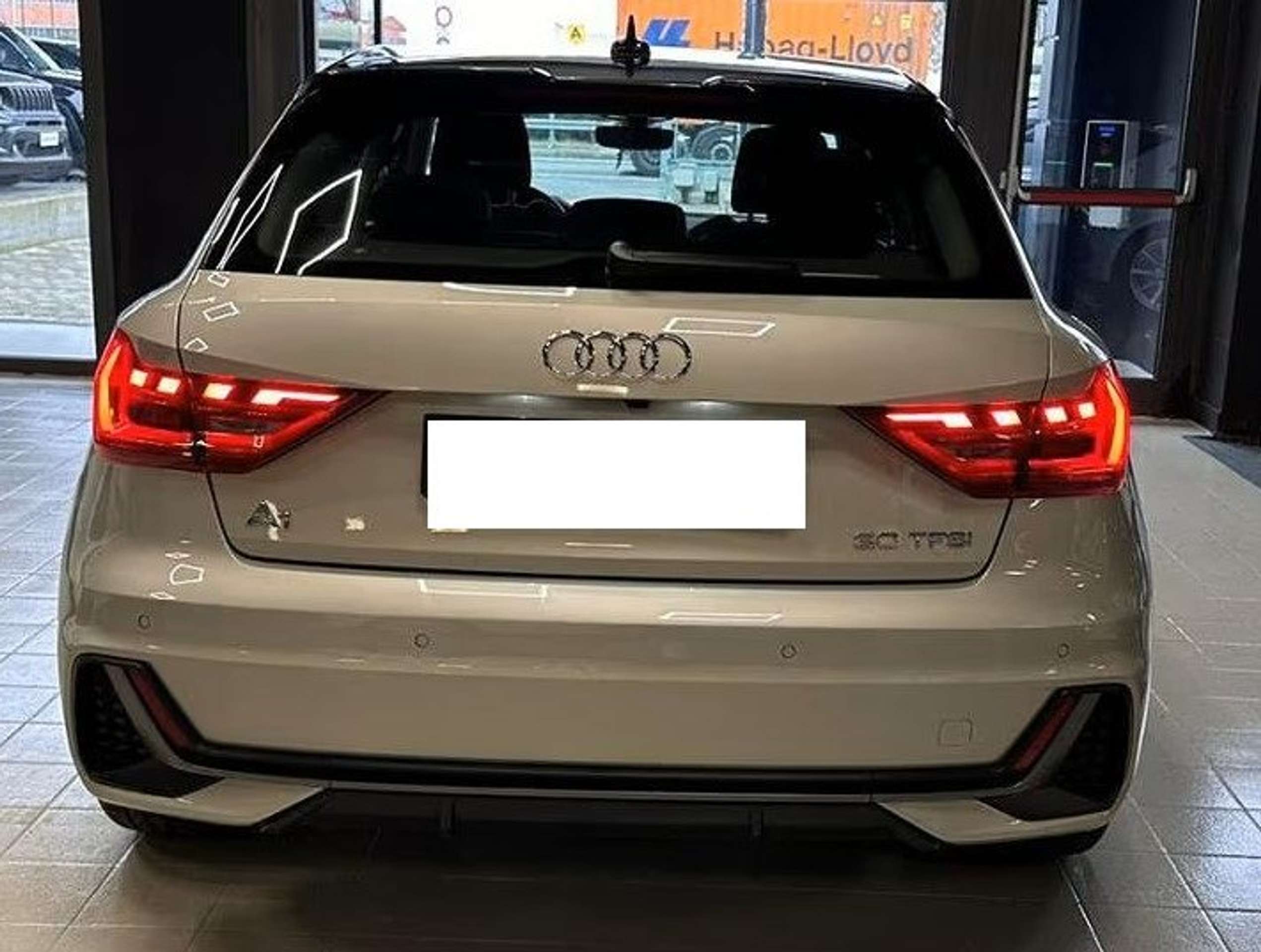 Audi - A1