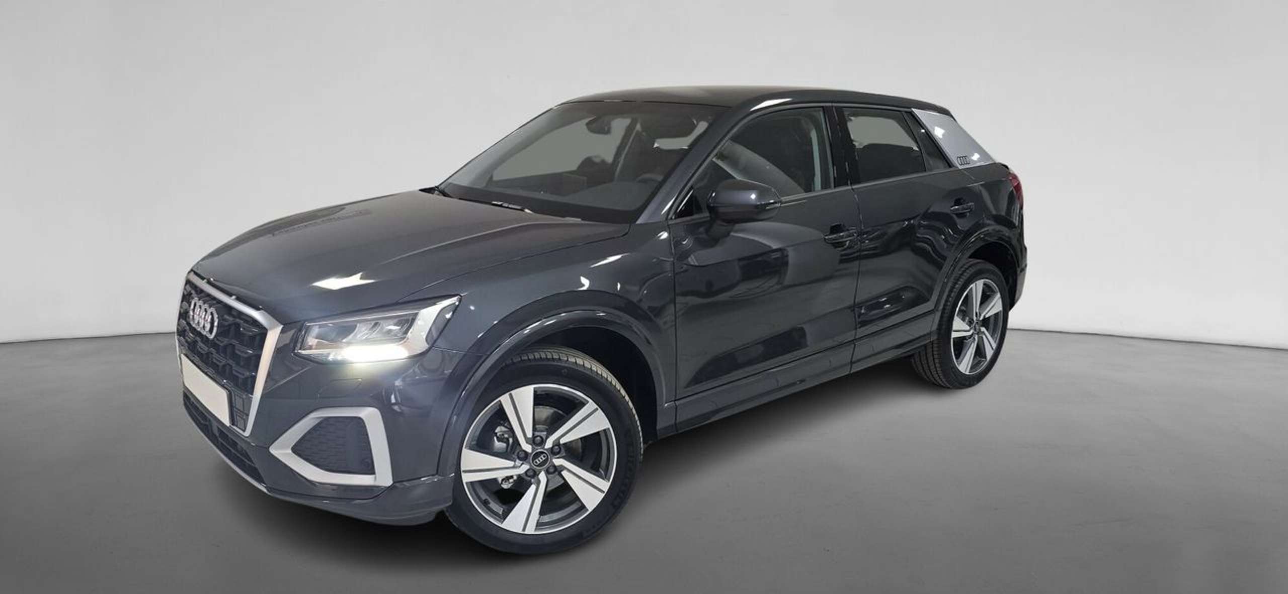 Audi - Q2