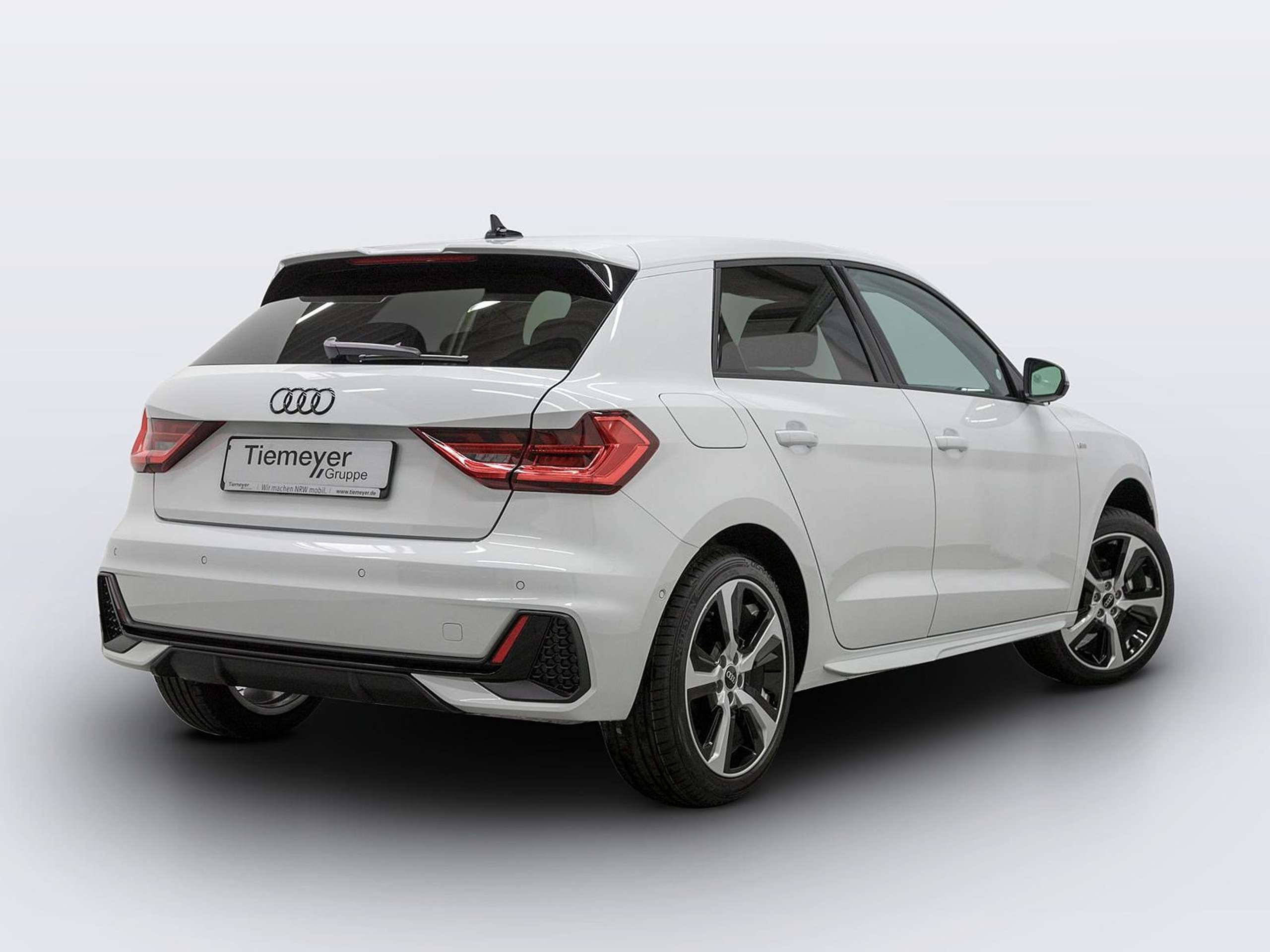 Audi - A1