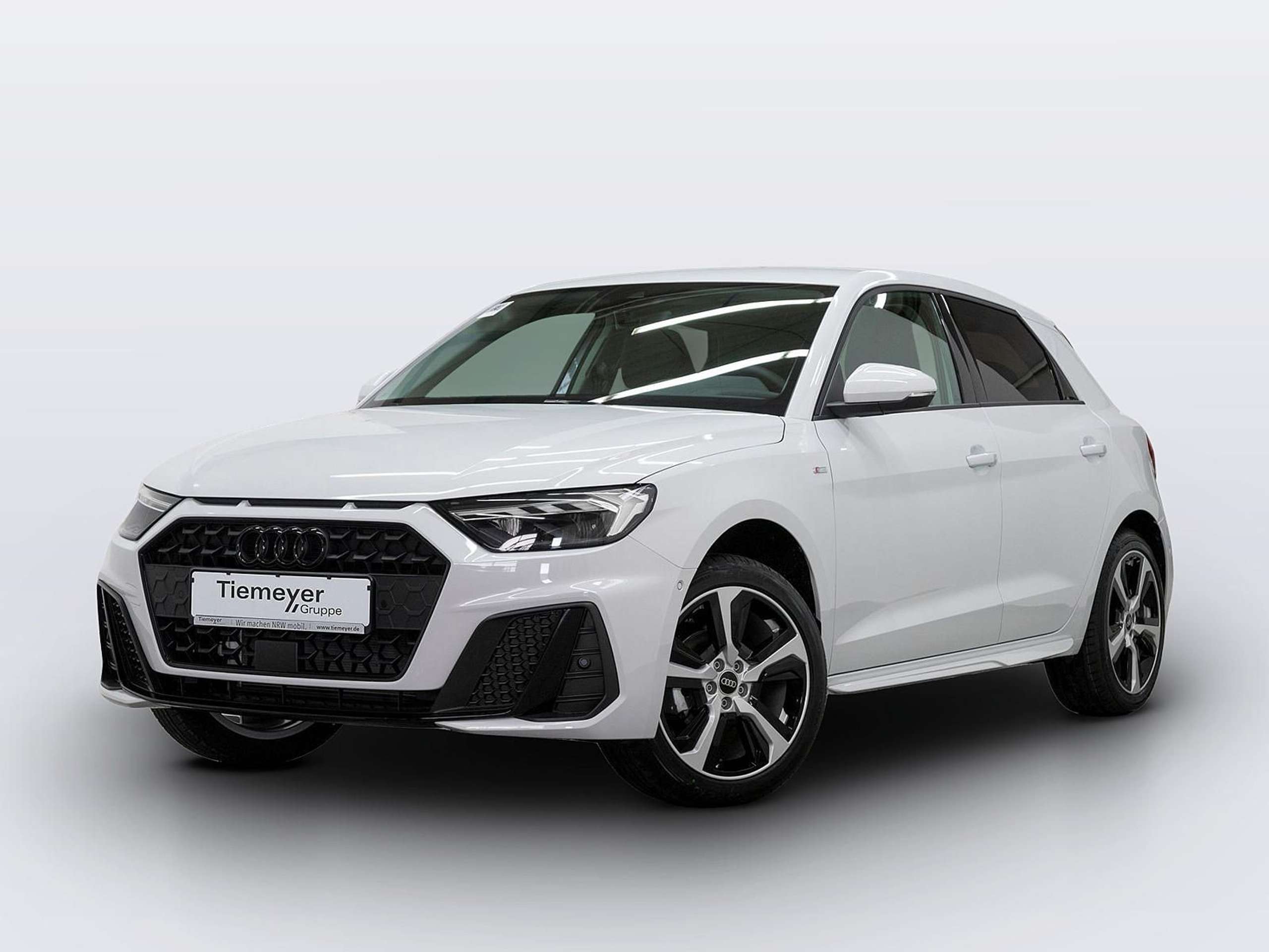 Audi - A1