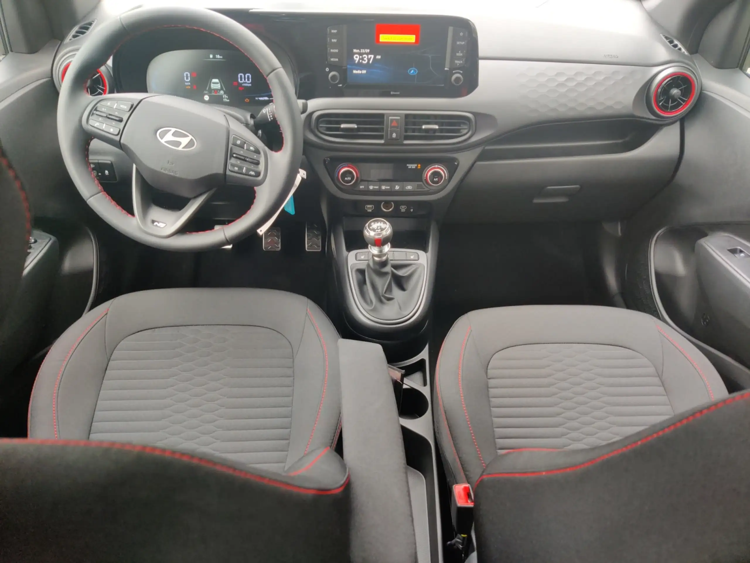 Hyundai - i10