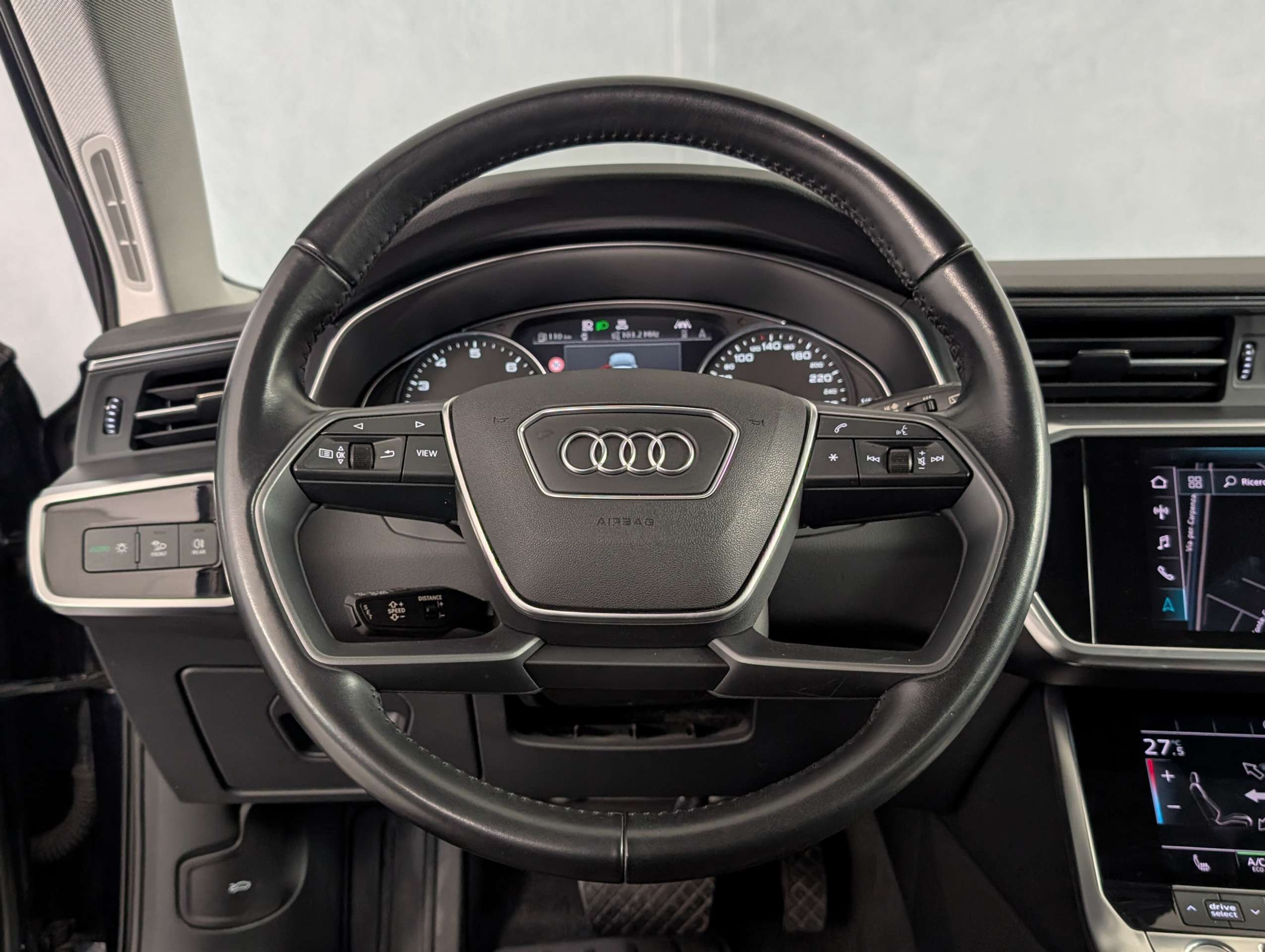 Audi - A6