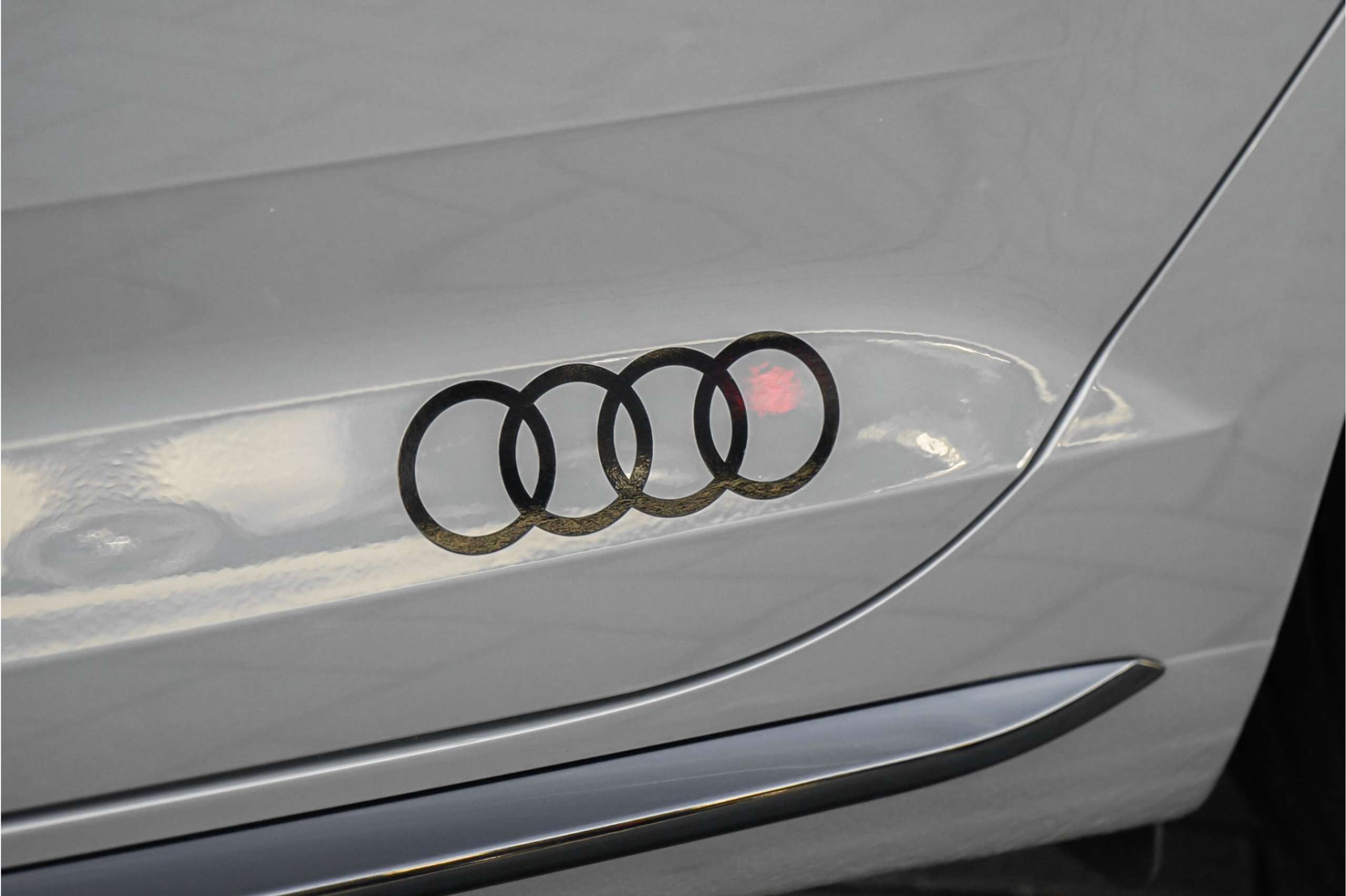 Audi - A4