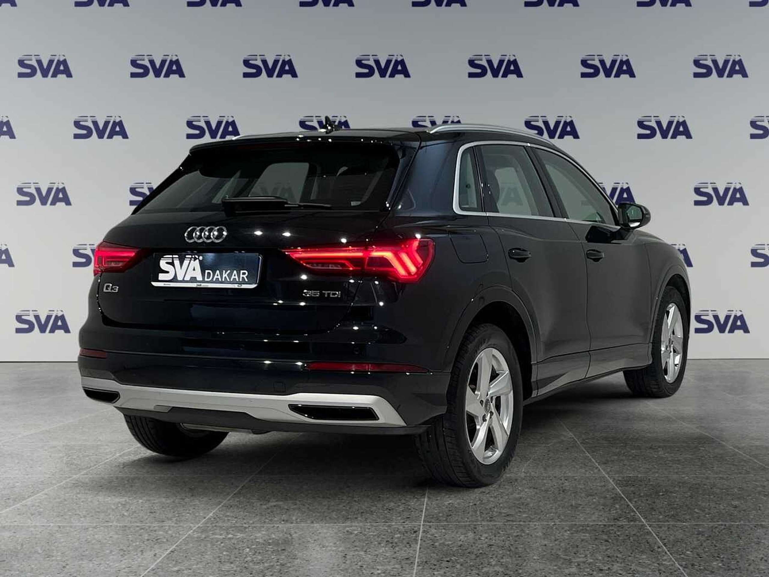 Audi - Q3