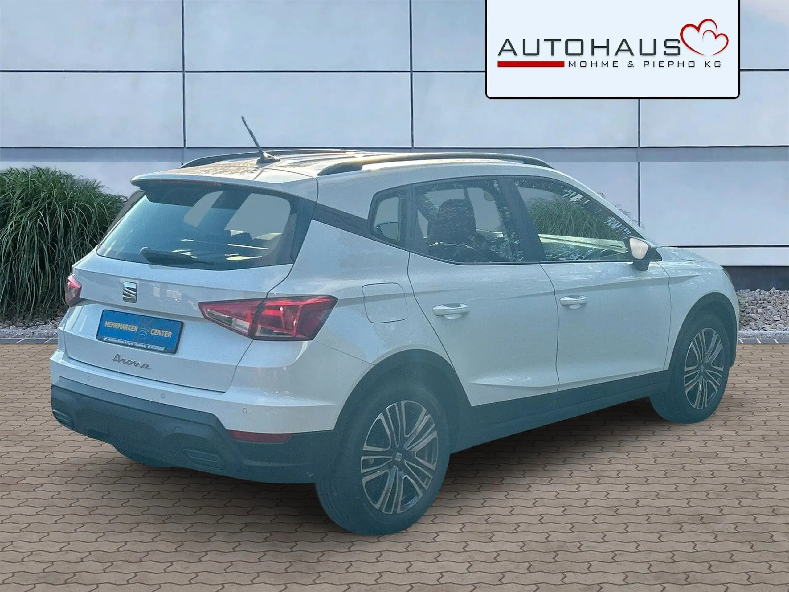 SEAT - Arona