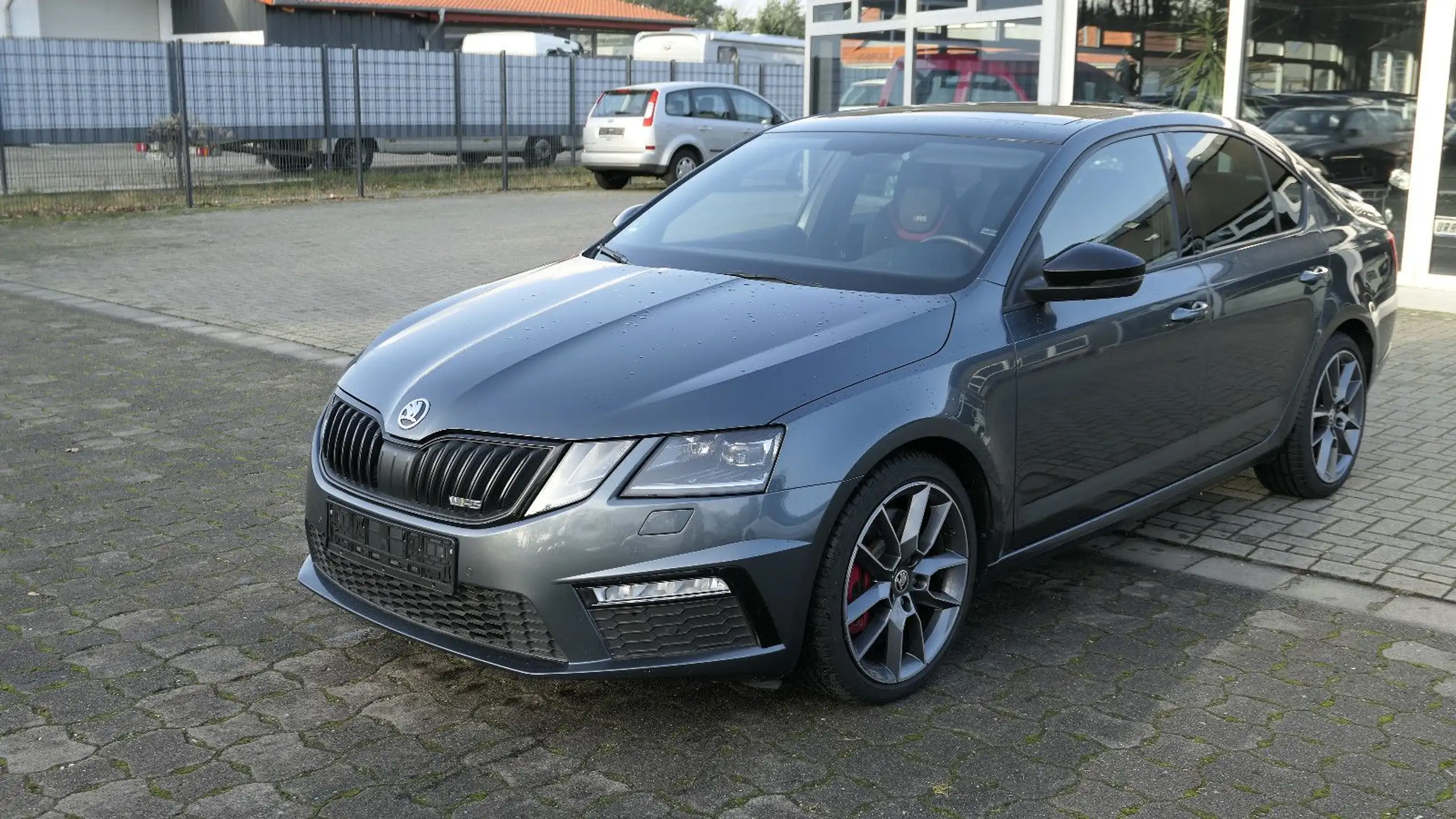 Skoda - Octavia