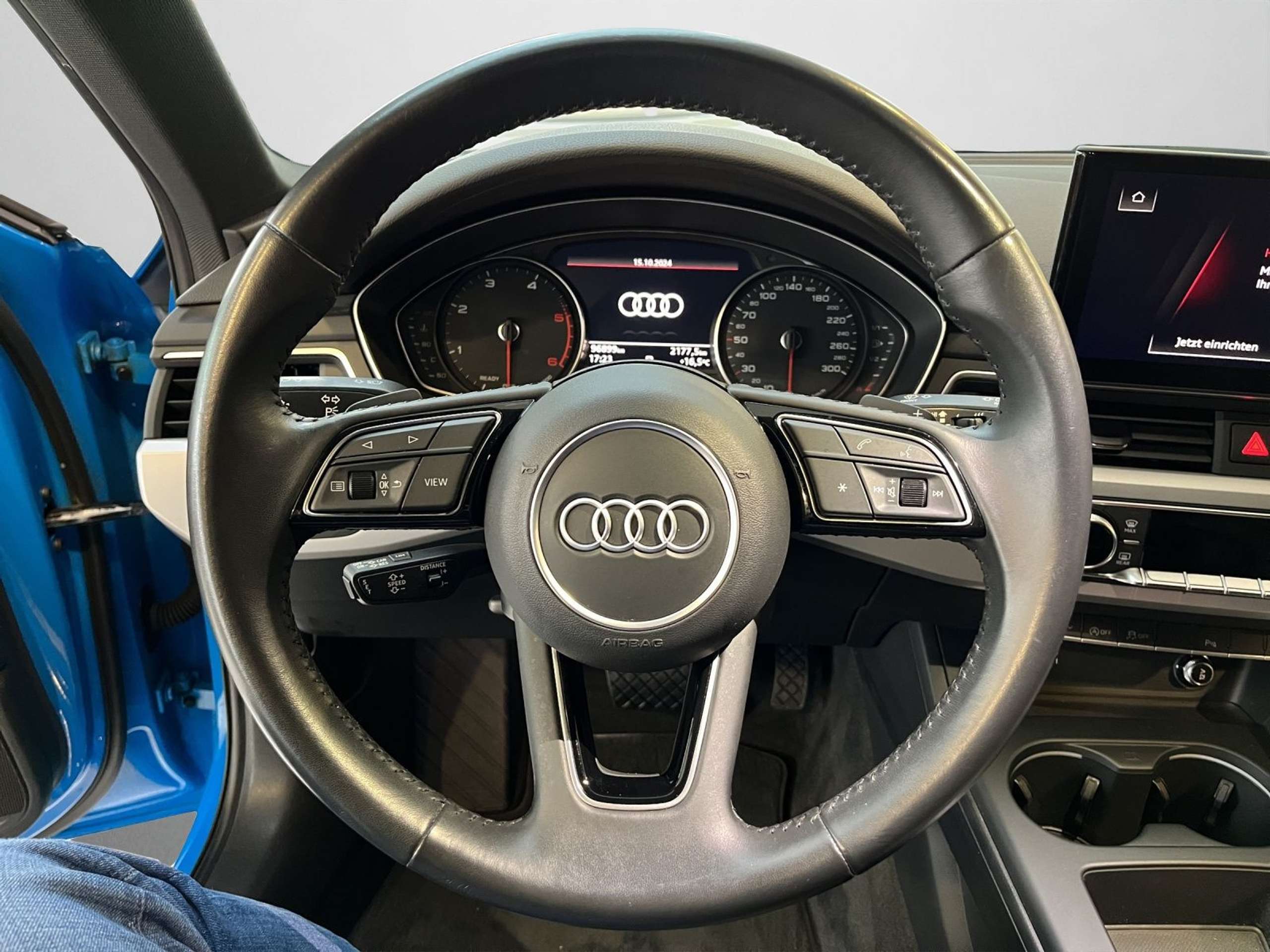 Audi - A4