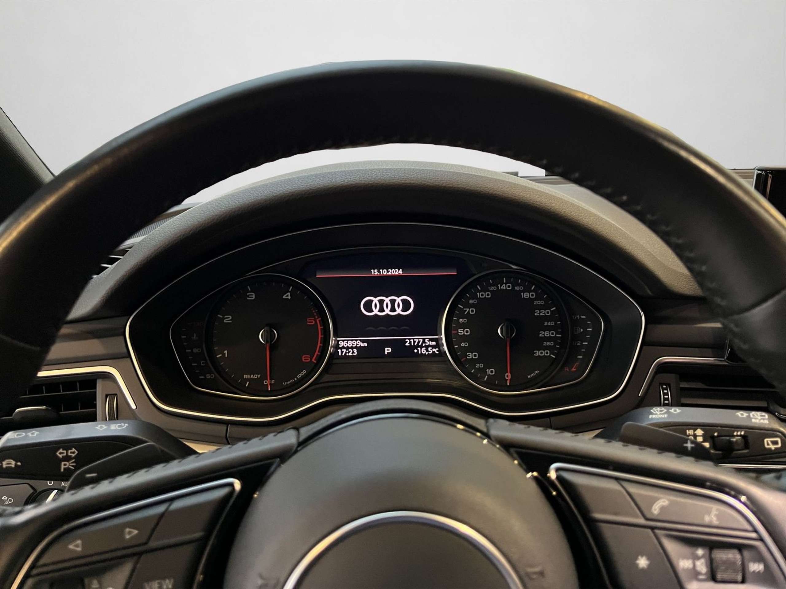 Audi - A4