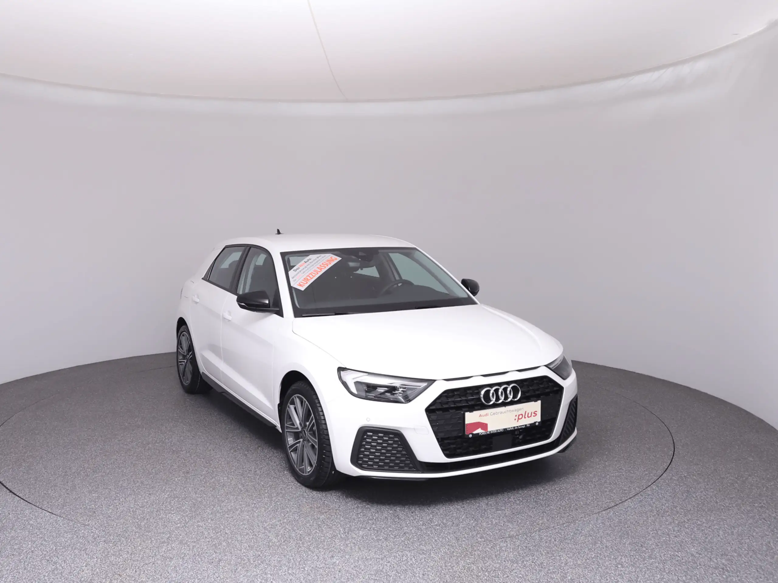 Audi - A1