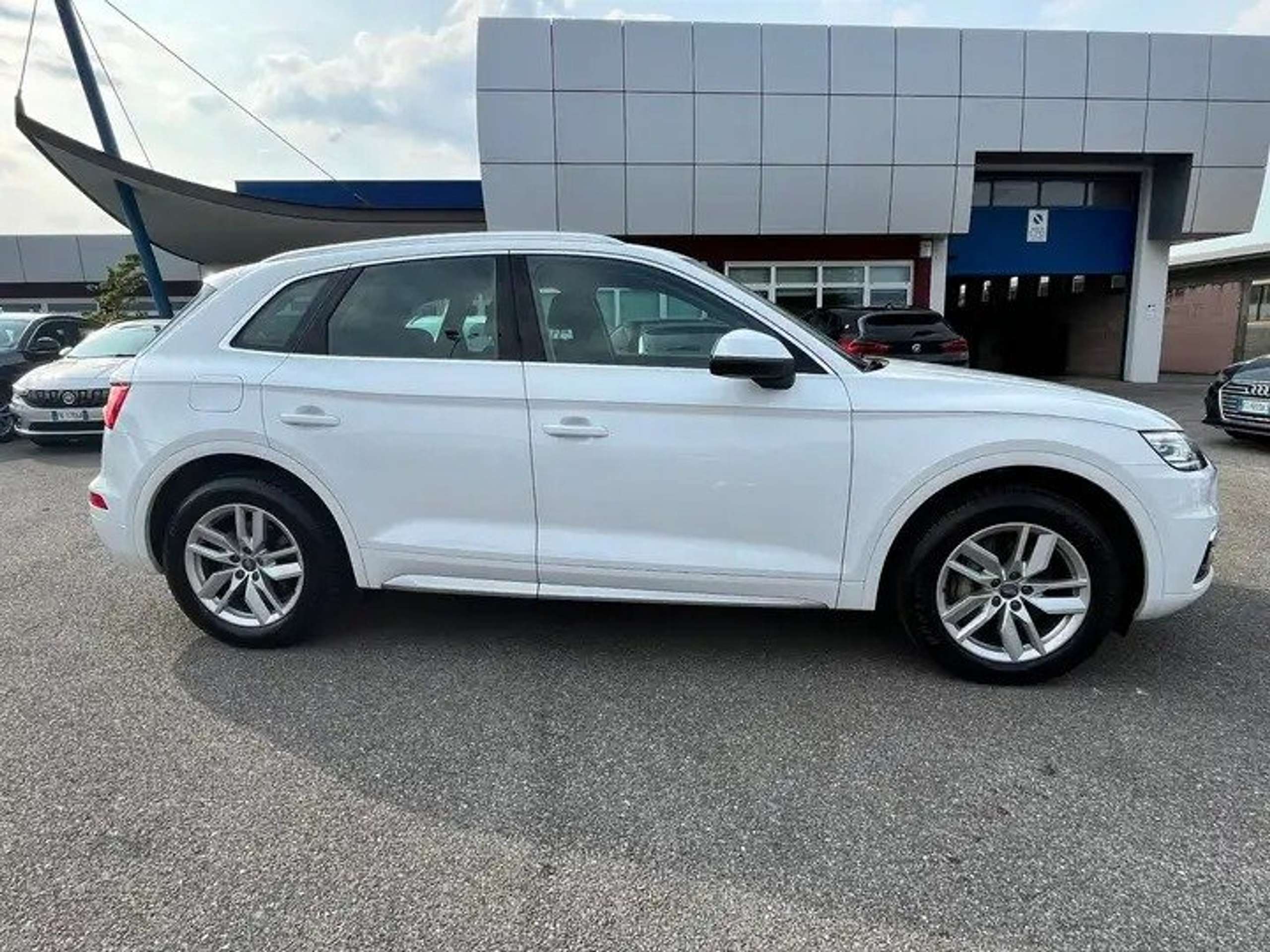 Audi - Q5