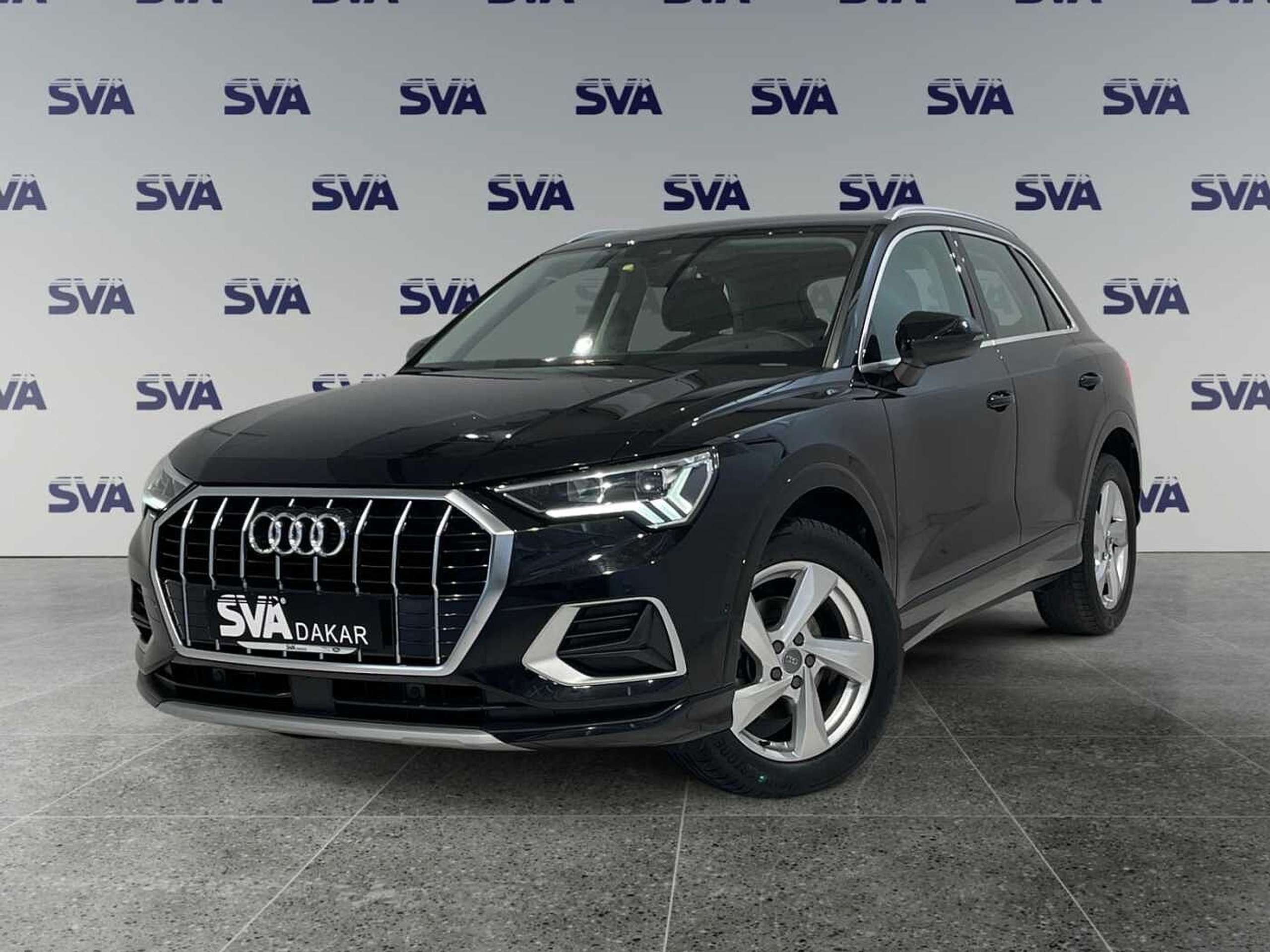 Audi - Q3