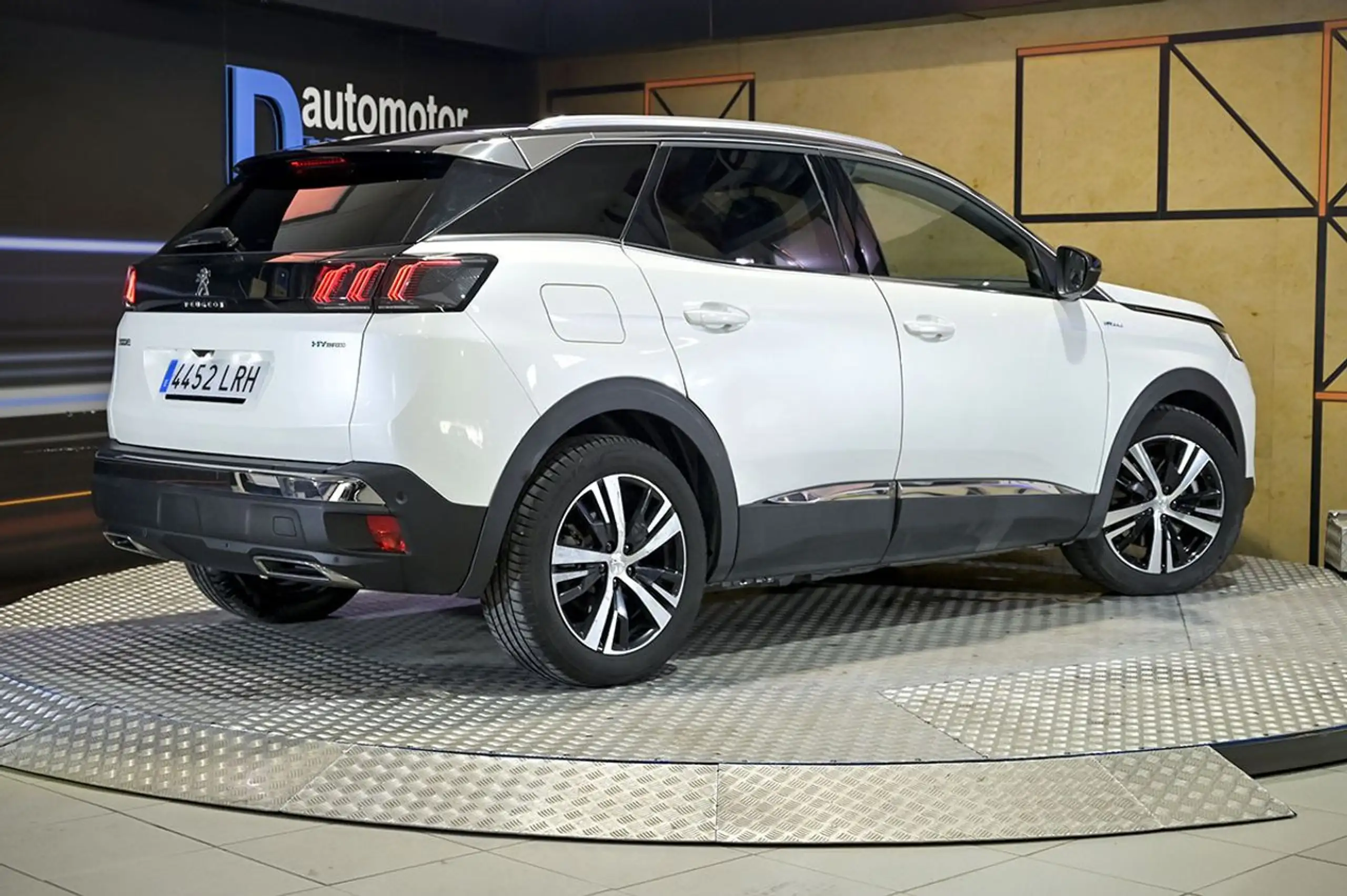 Peugeot - 3008