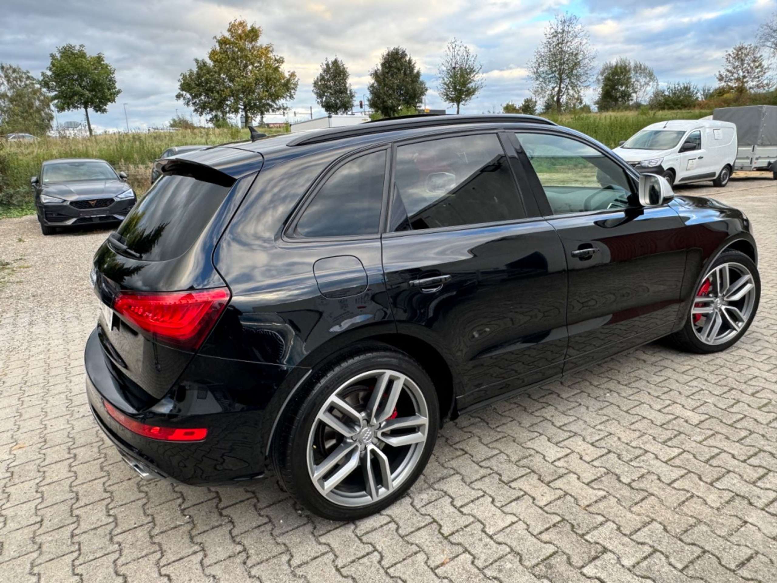 Audi - SQ5