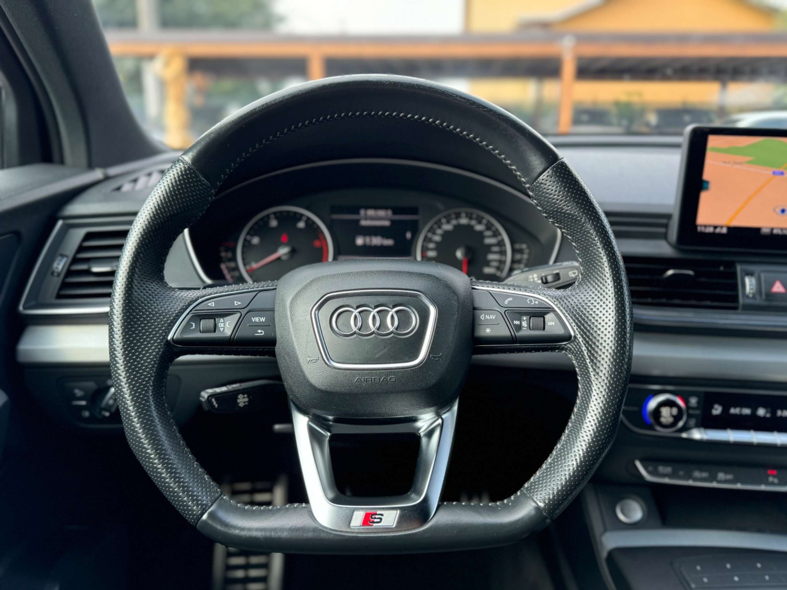 Audi - Q5