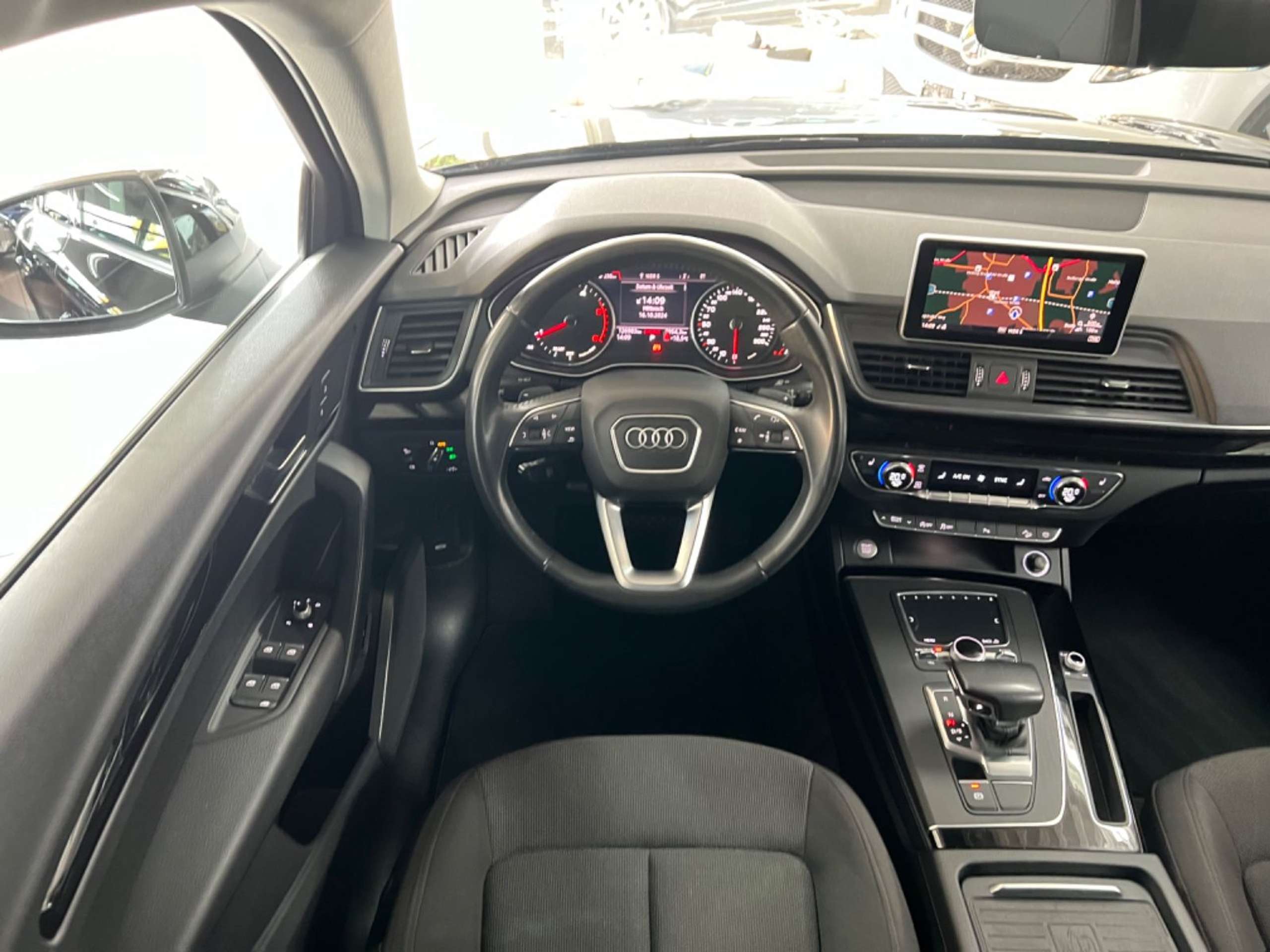 Audi - Q5