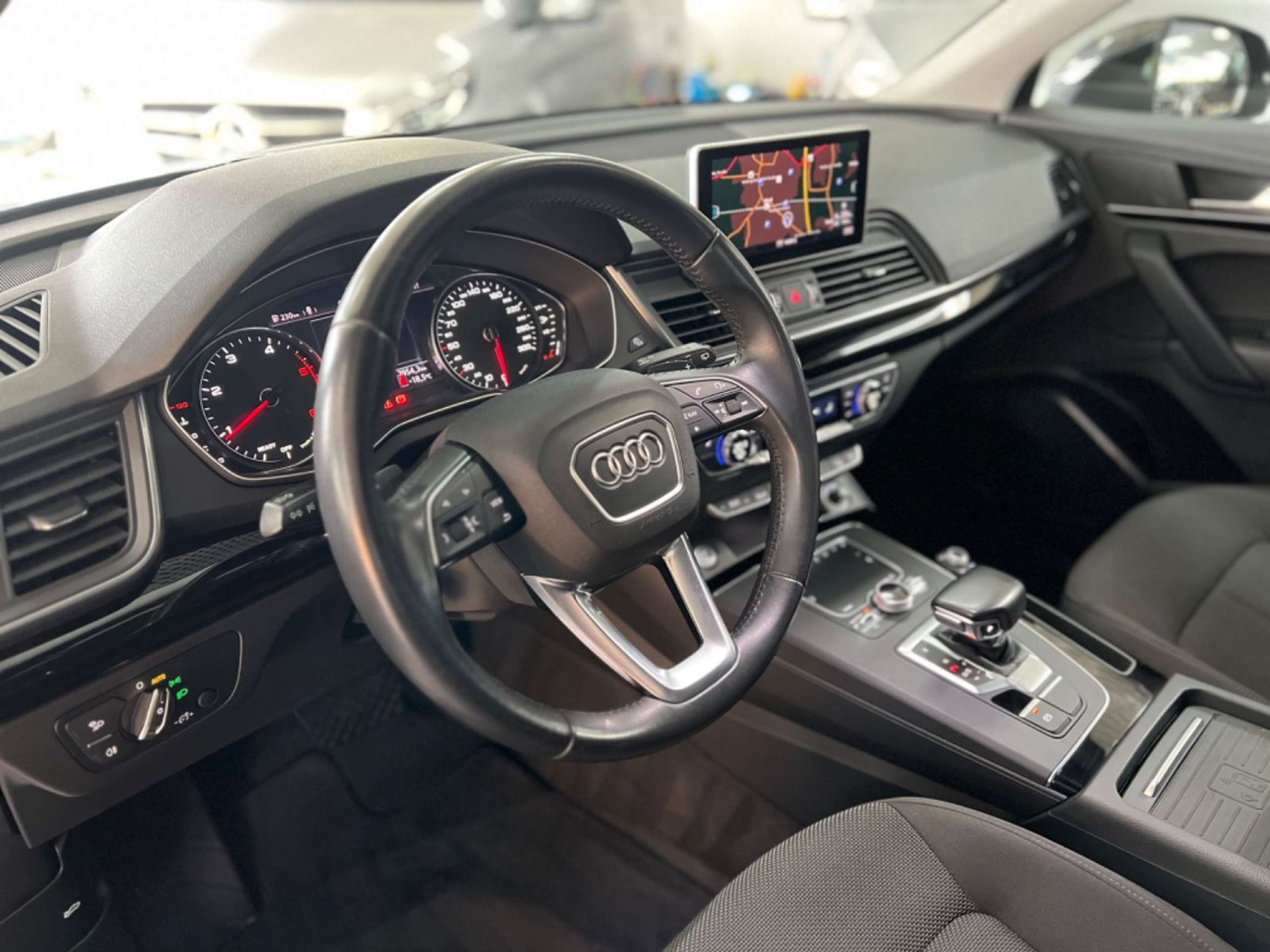 Audi - Q5