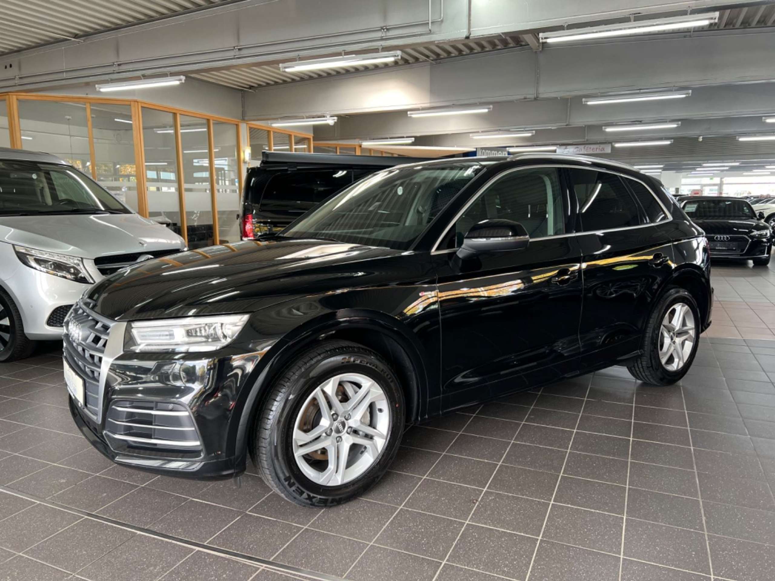 Audi - Q5