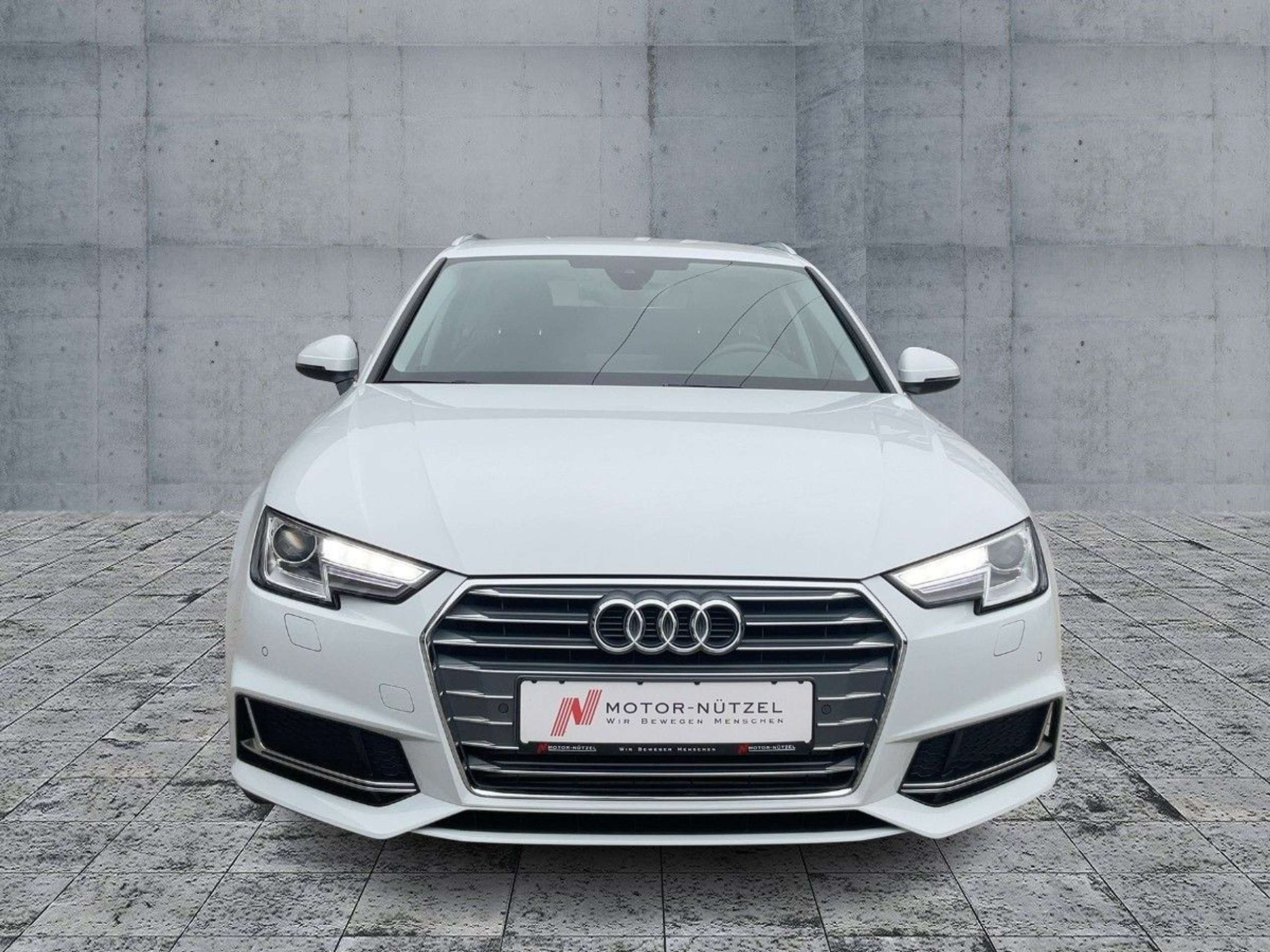 Audi - A4