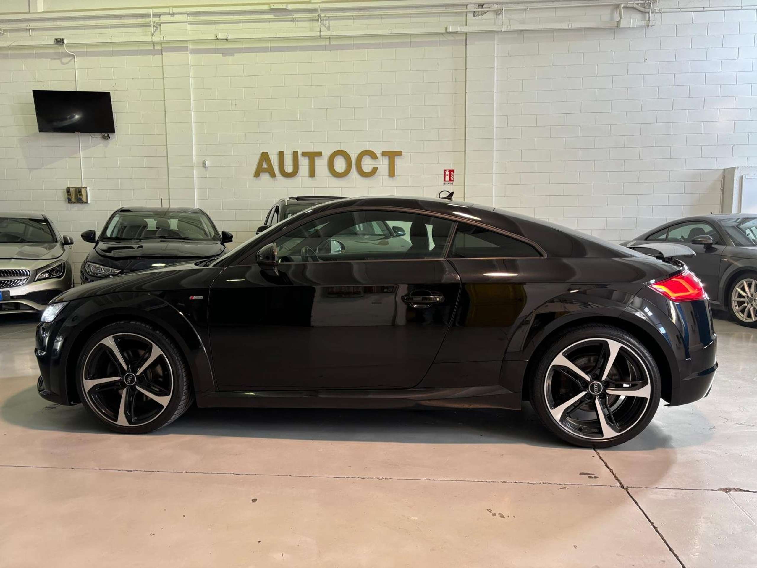 Audi - TT