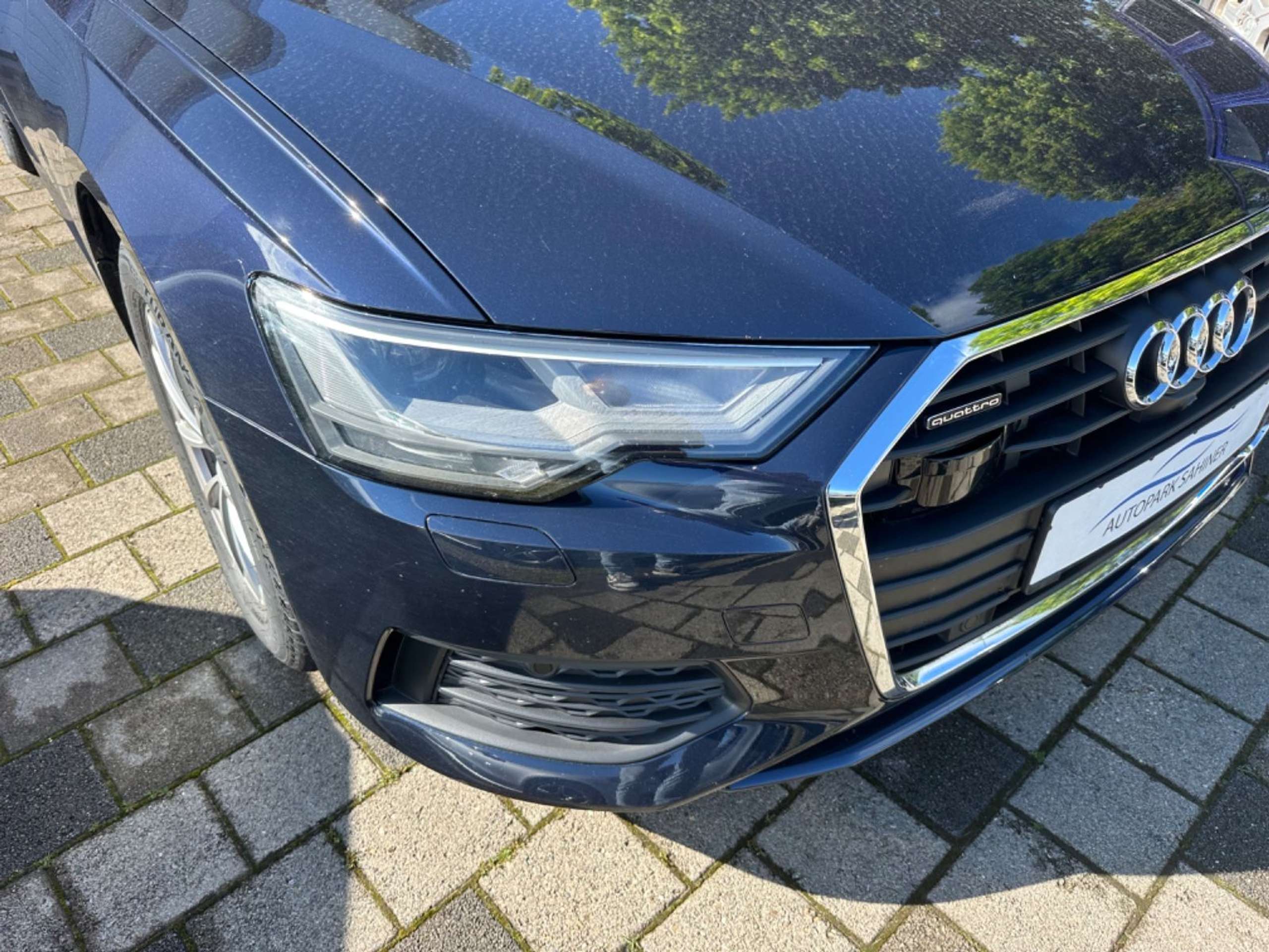 Audi - A6