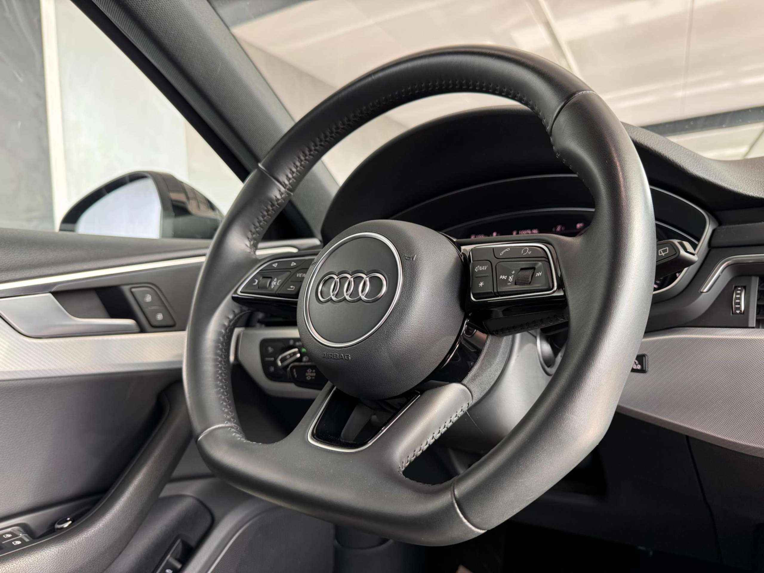 Audi - A4