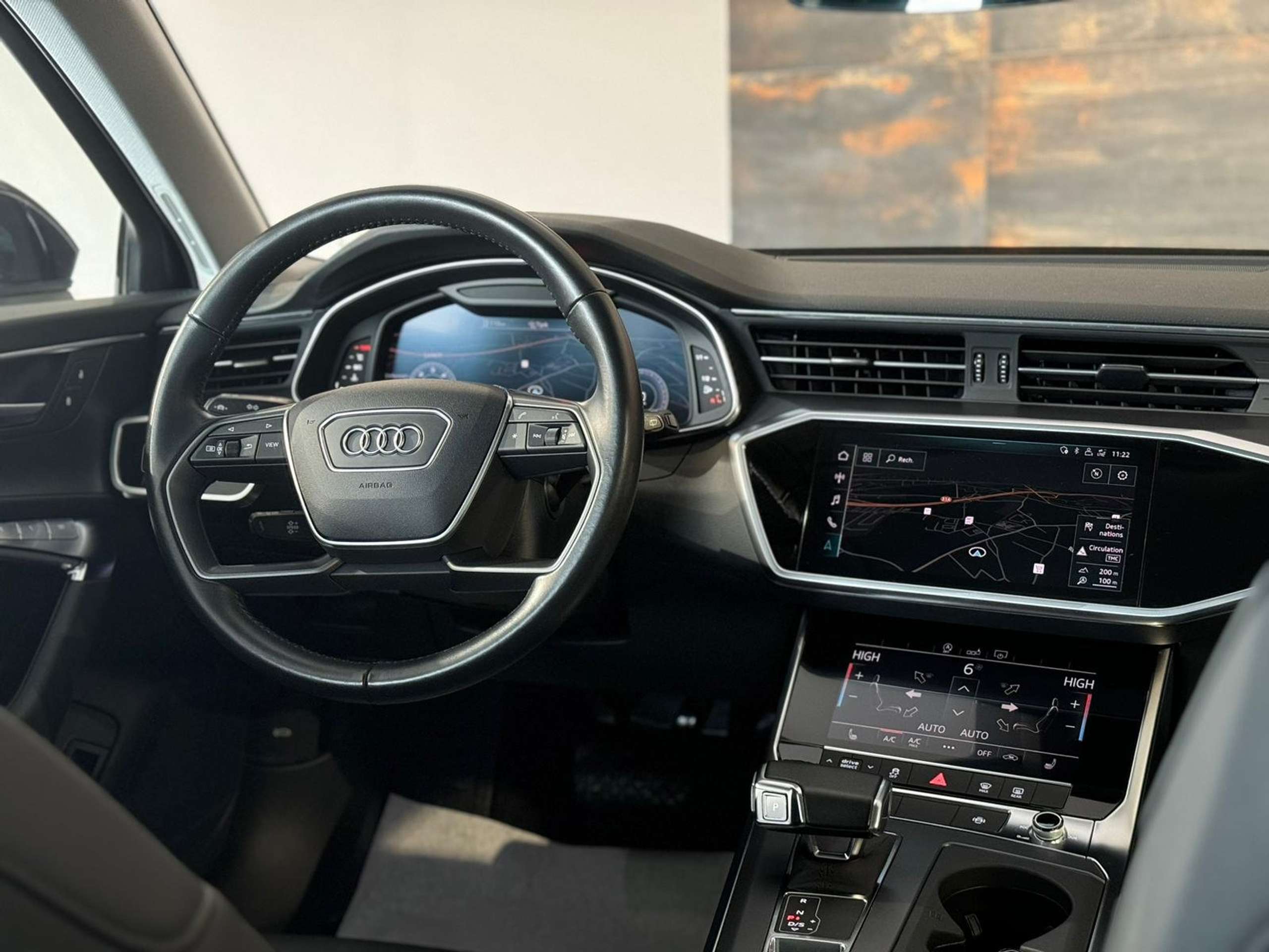 Audi - A6