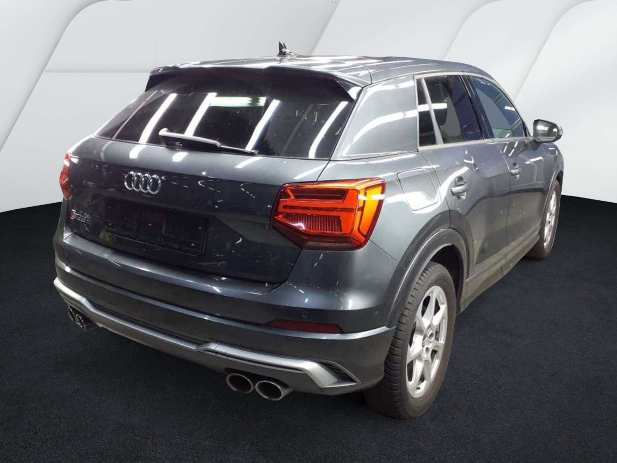 Audi - SQ2