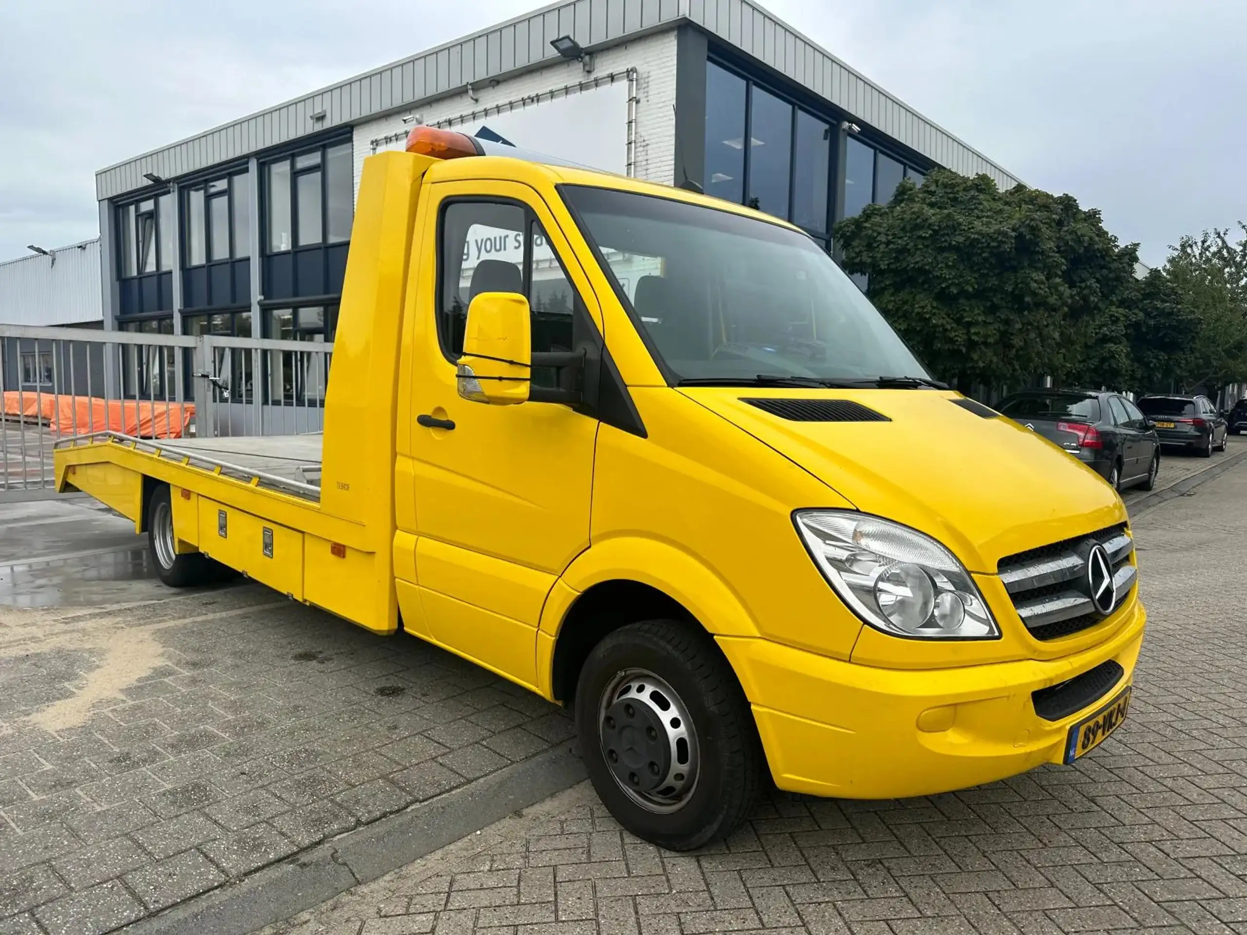 Mercedes-Benz - Sprinter