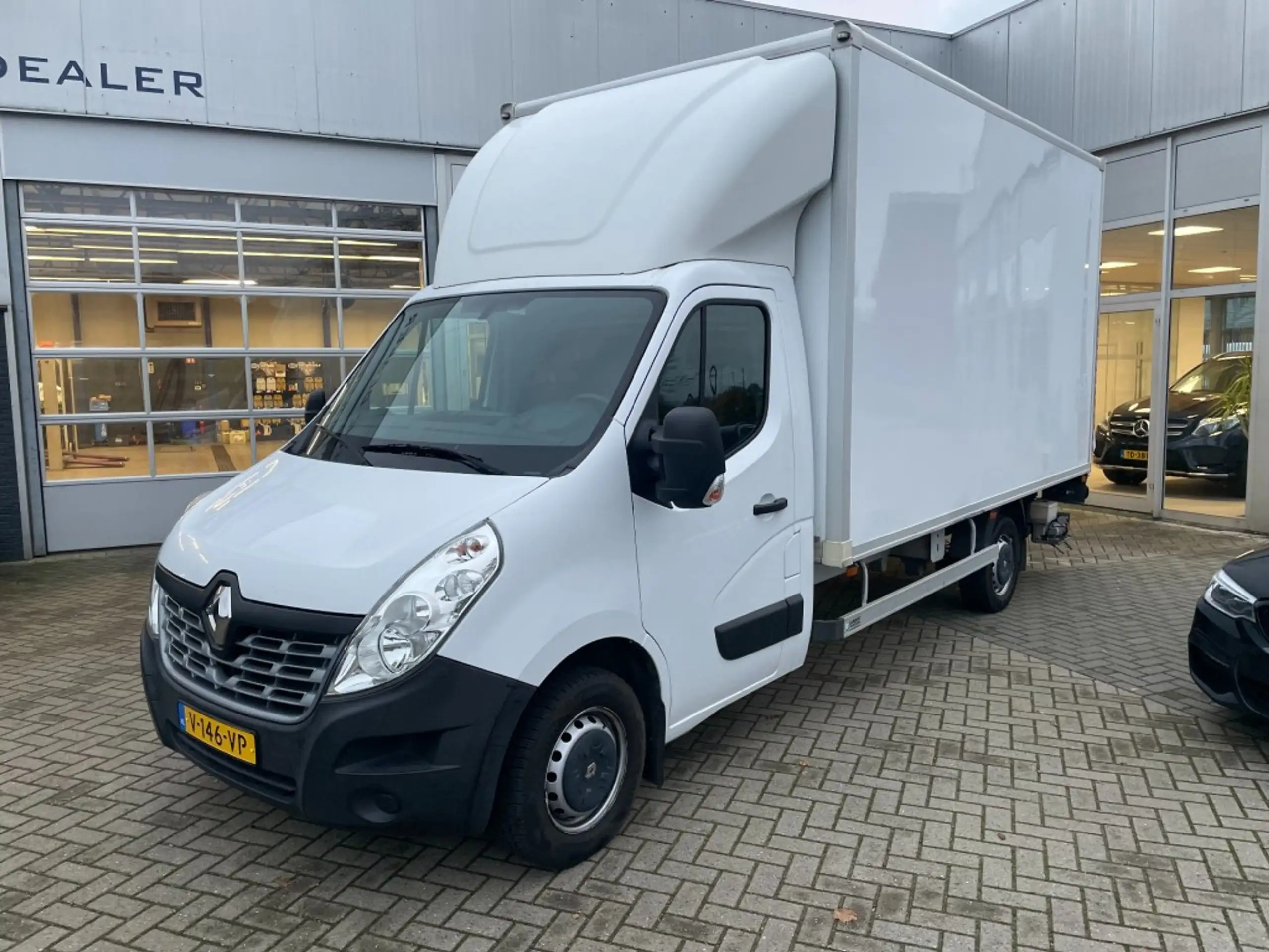 Renault - Master