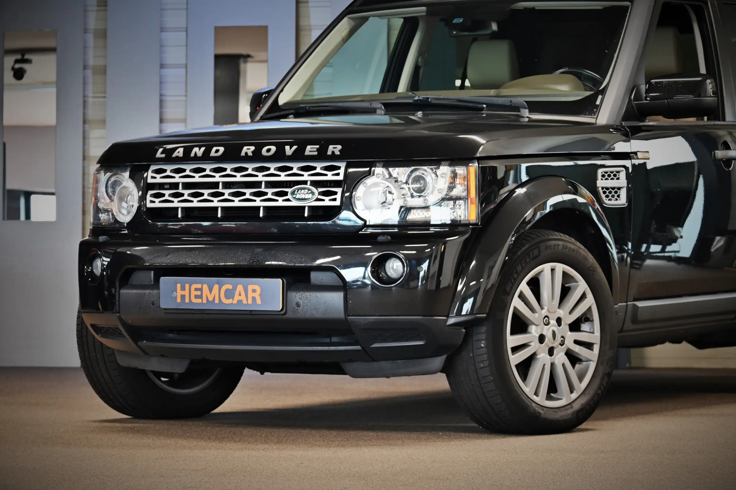 Land Rover - Discovery