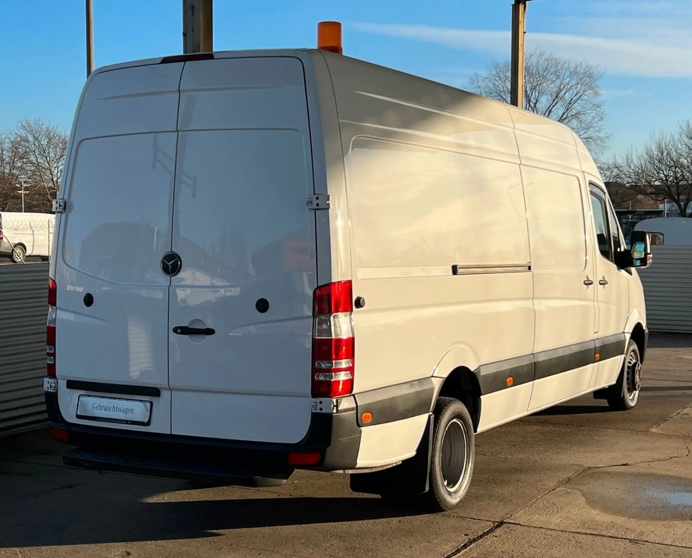 Mercedes-Benz - Sprinter