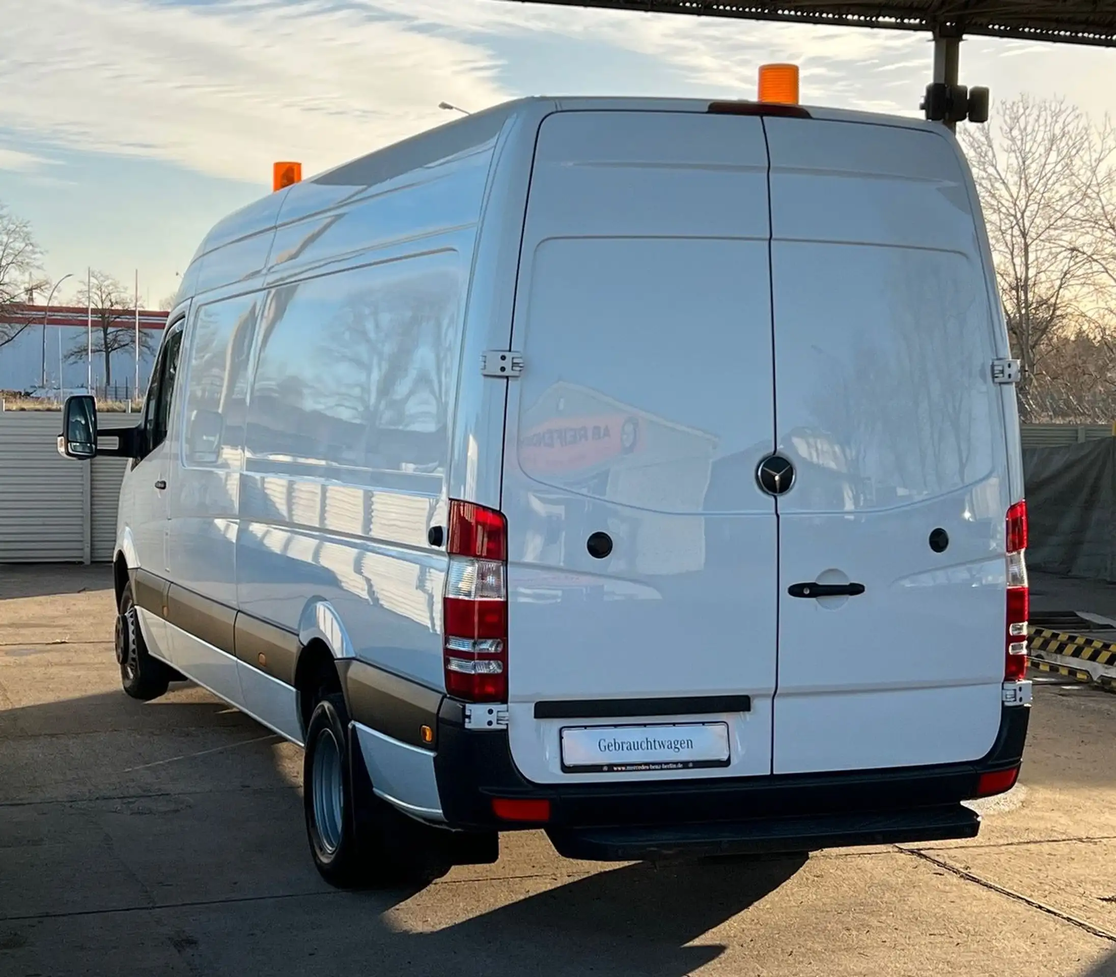 Mercedes-Benz - Sprinter