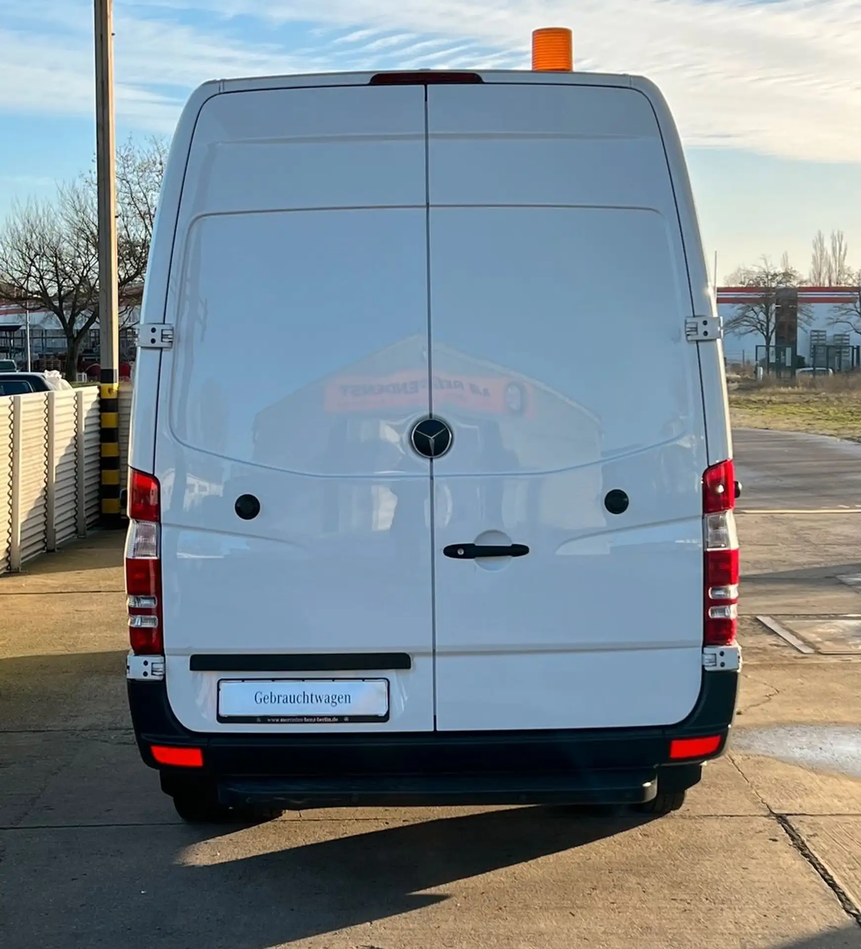 Mercedes-Benz - Sprinter