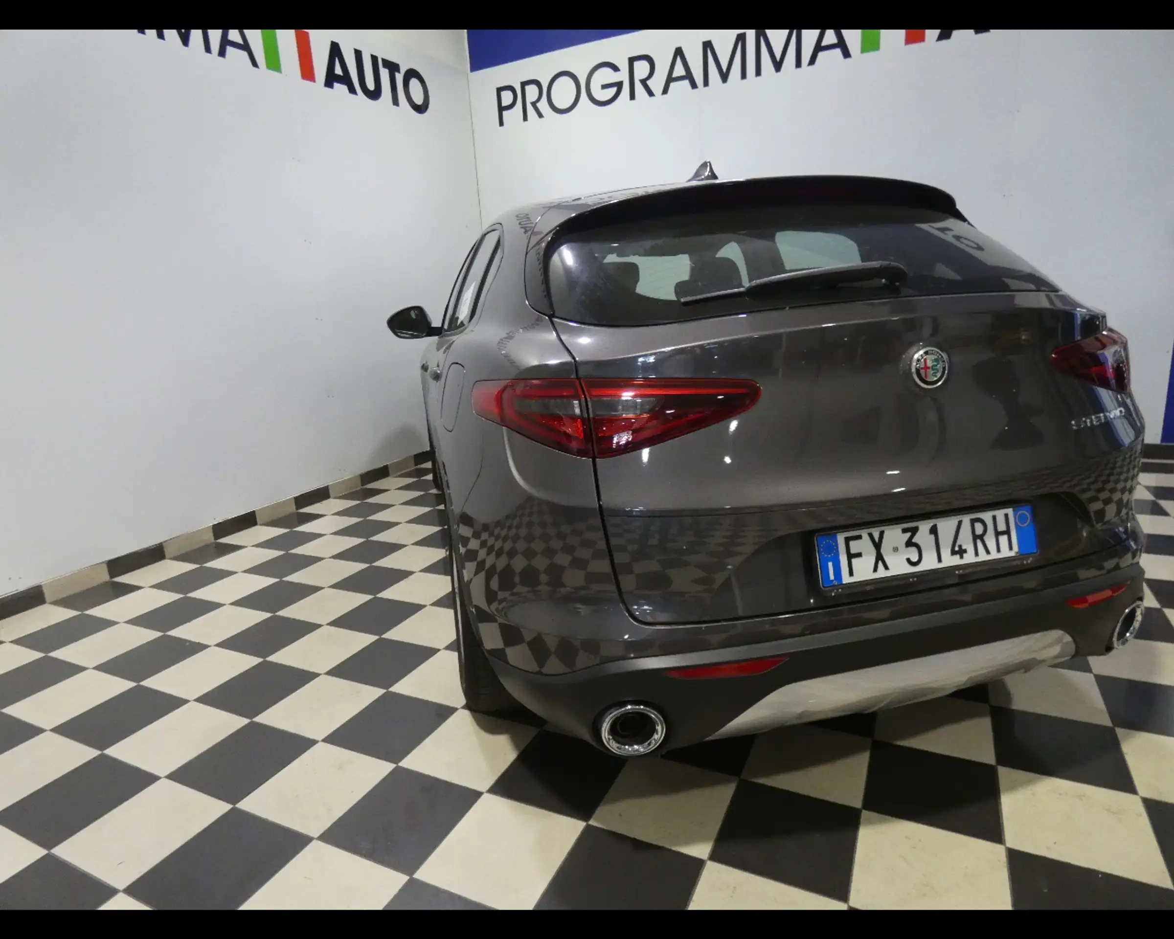 Alfa Romeo - Stelvio