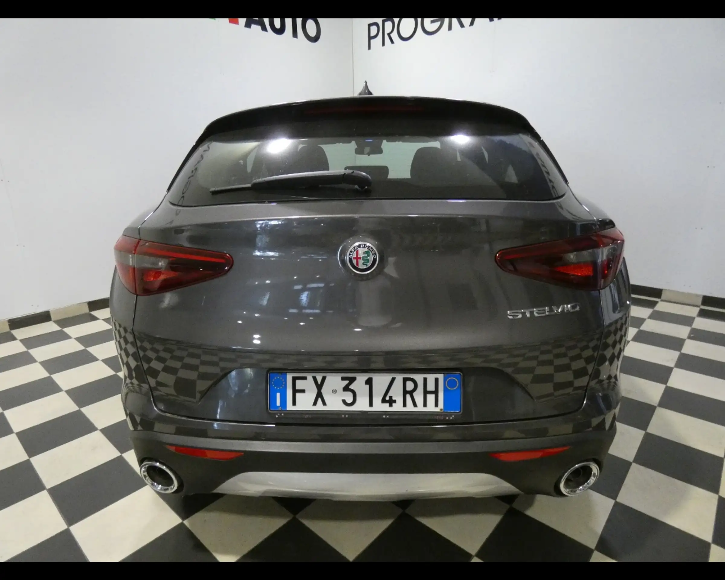 Alfa Romeo - Stelvio