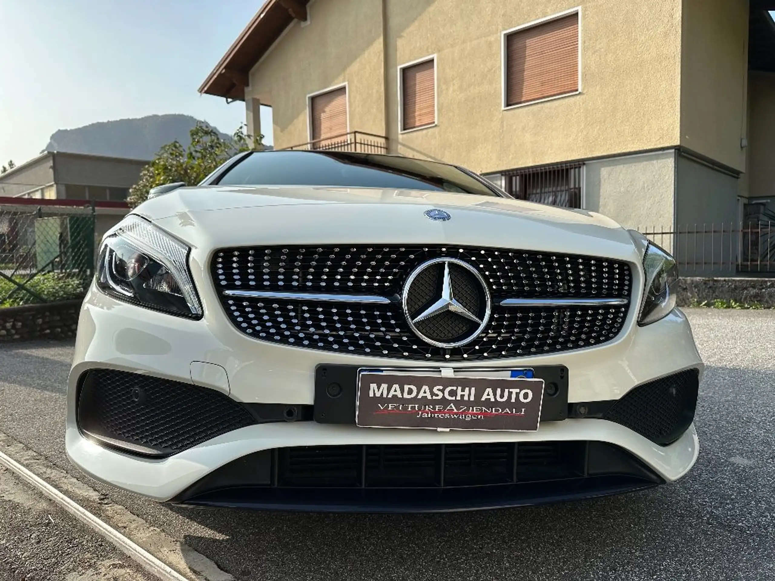 Mercedes-Benz - A 200