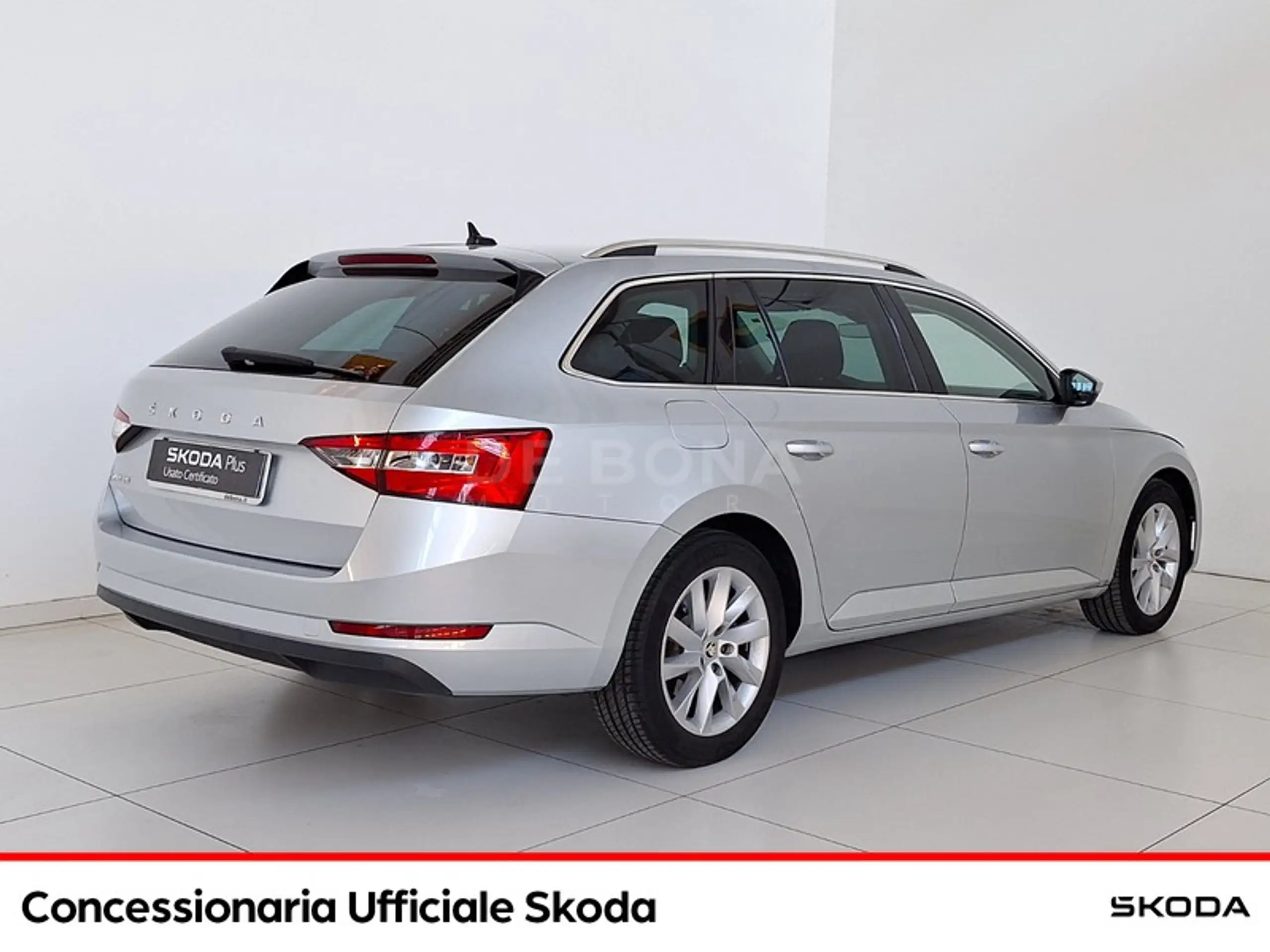 Skoda - Superb