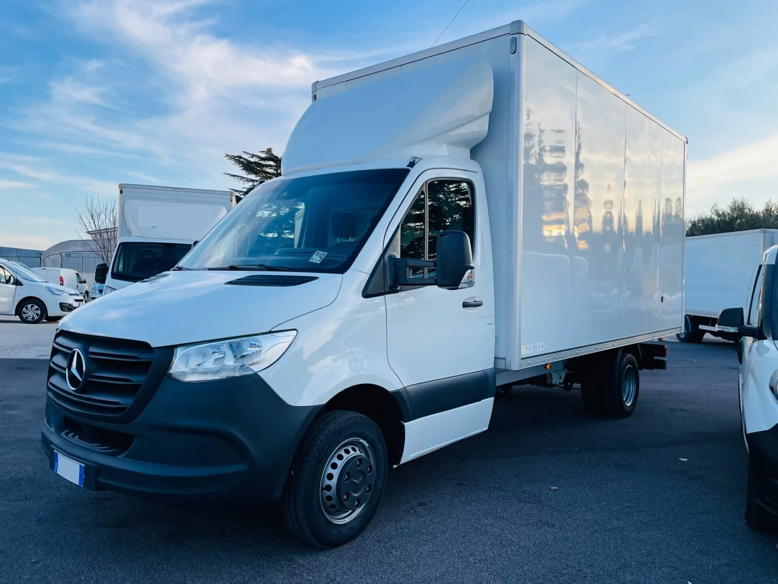 Mercedes-Benz - Sprinter