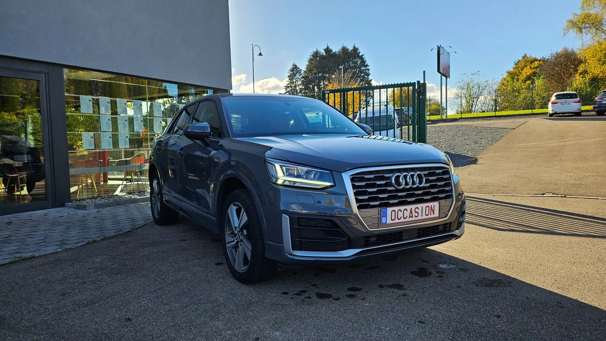 Audi - Q2