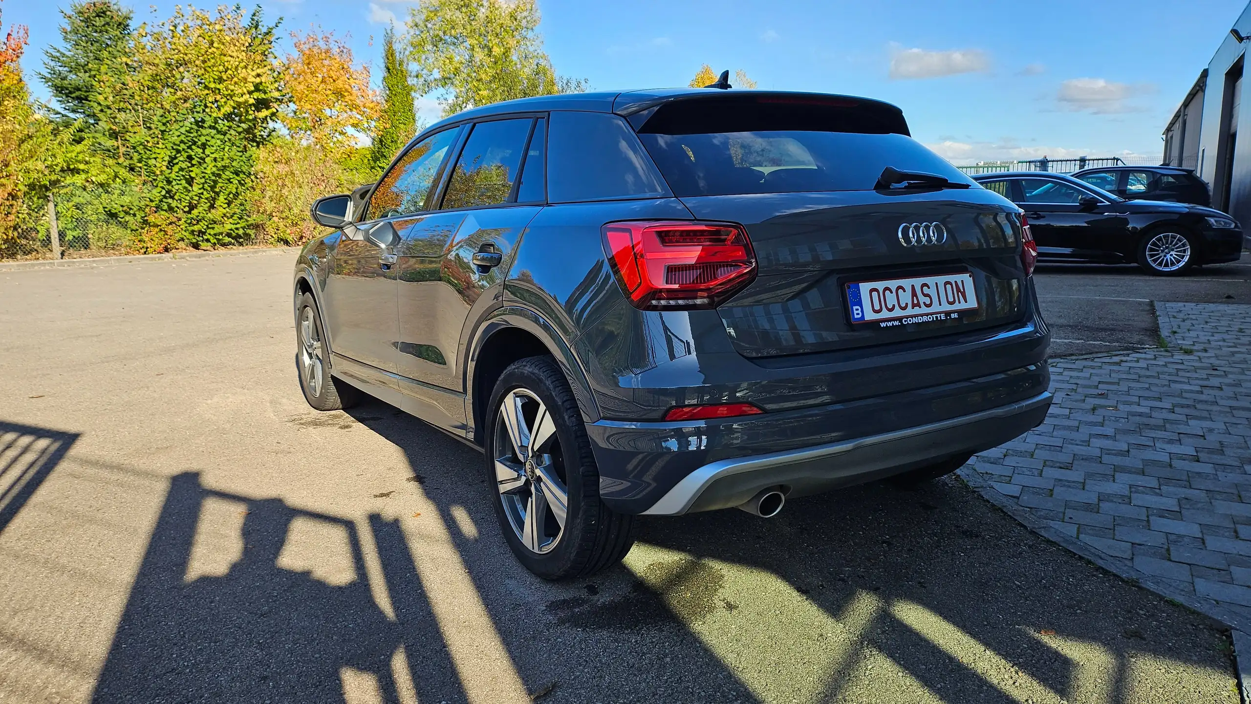 Audi - Q2